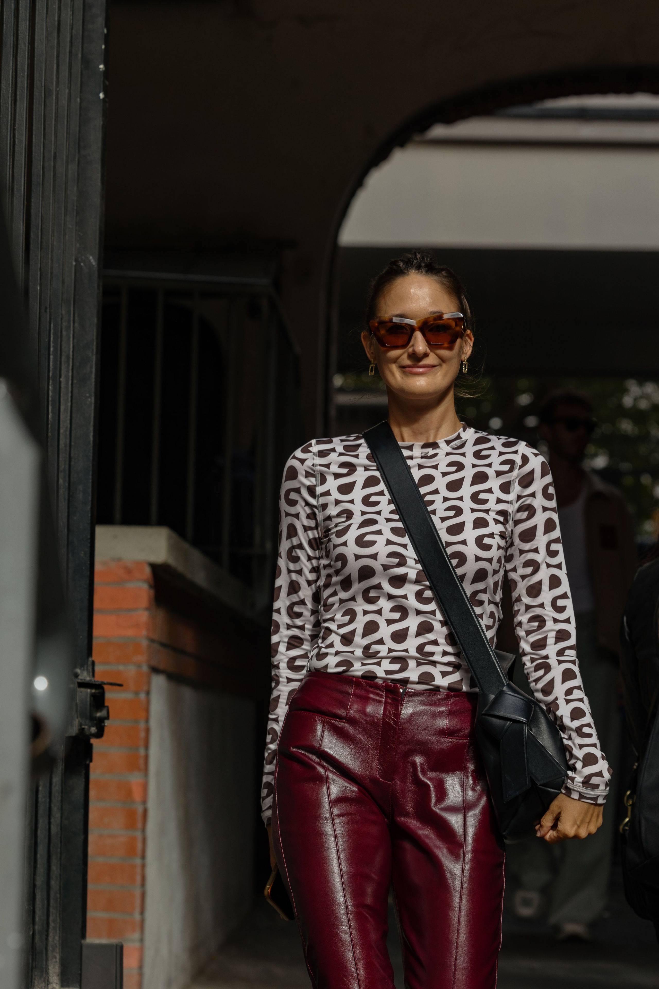 VICTORIA TOMAS. Photographer in Milan Ivan Goncharov