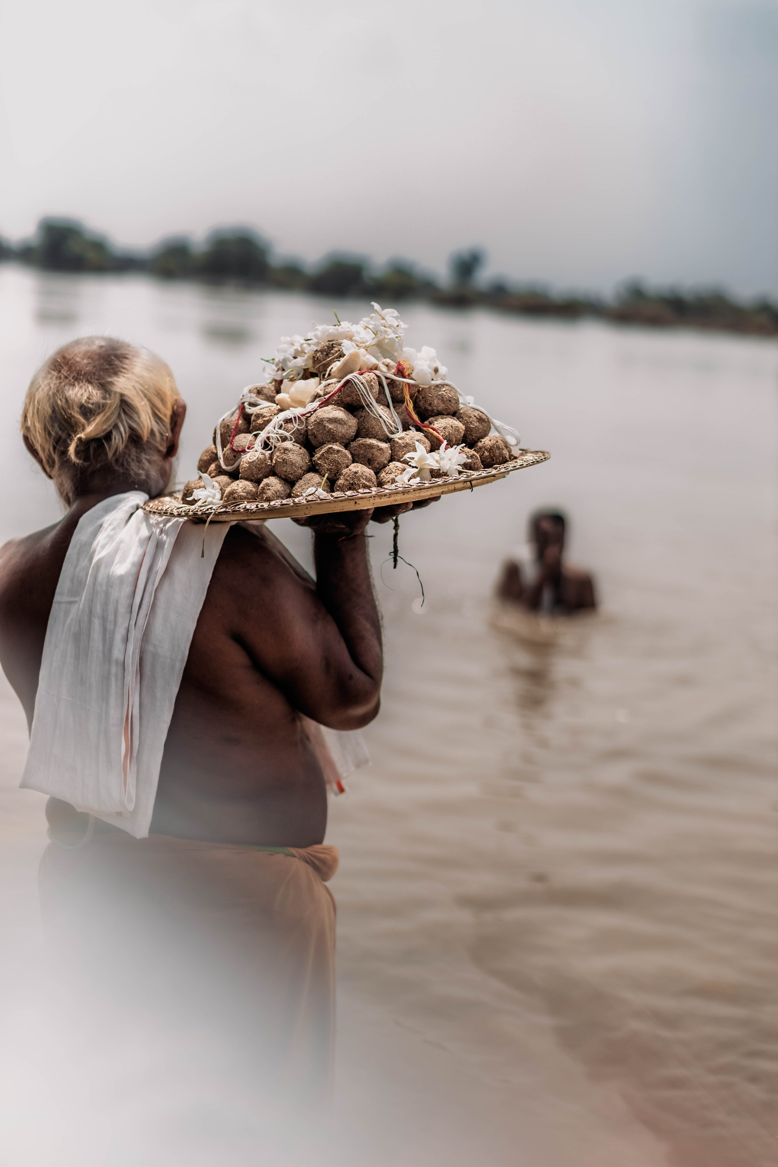 Pitri Paksha yagyas & poojas Devraha Baba ji ashram. Mariam Bagdasaryan
