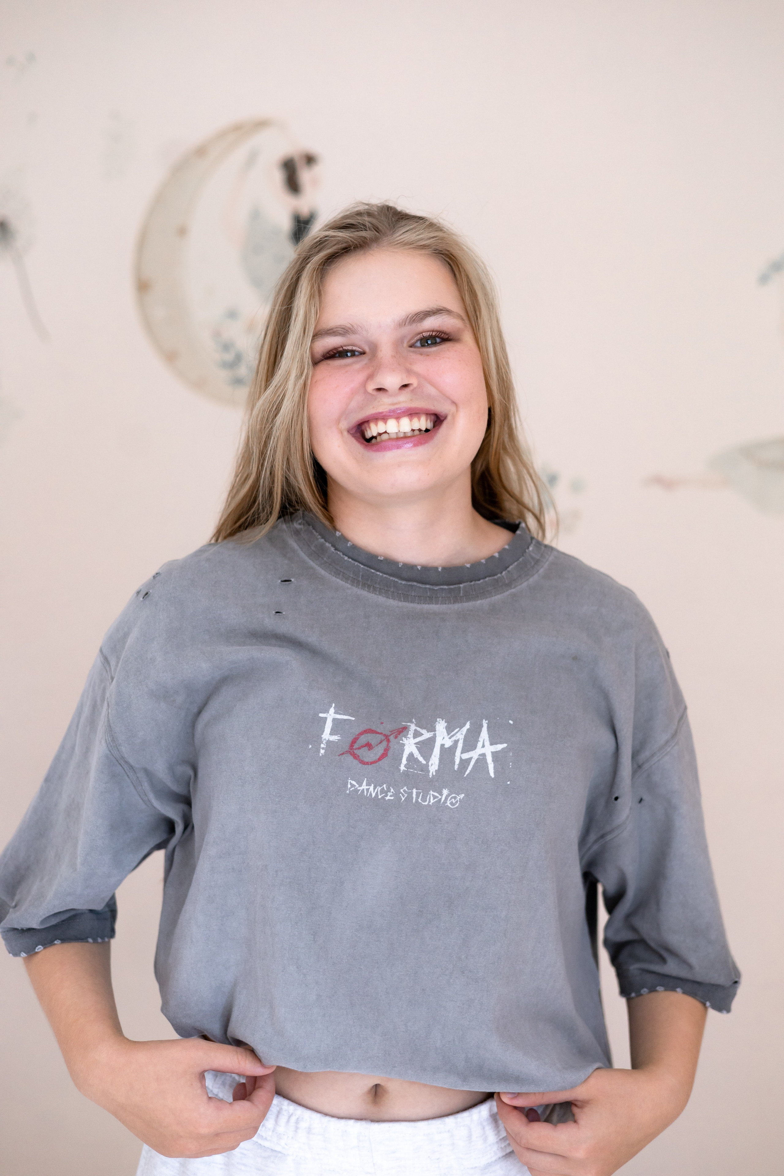 Урок макияжа для 15-летней Лизы. Школа для девочек во Владивостоке — Само Совершенство