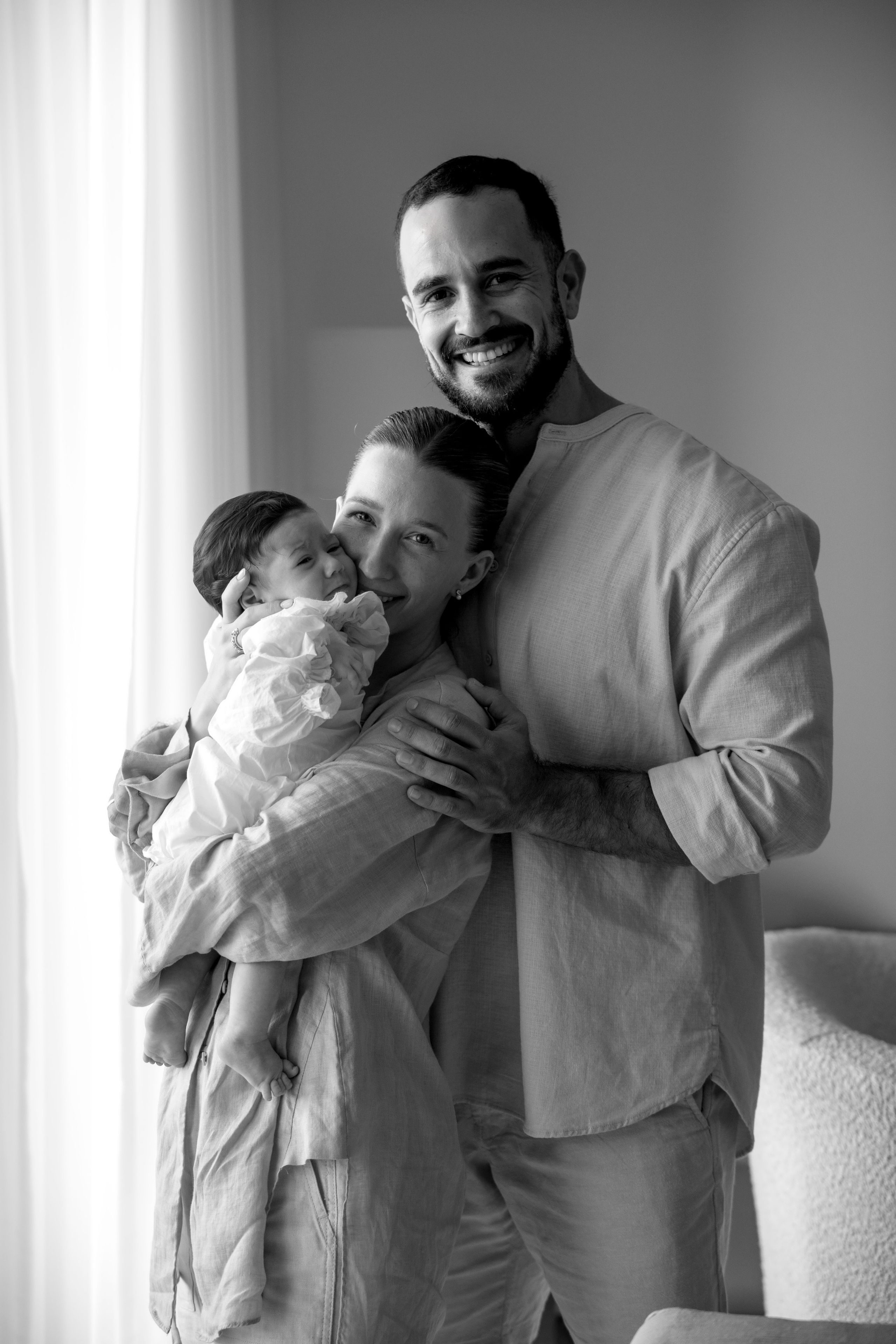 New born family photoshoot at home. Wedding and family photographer