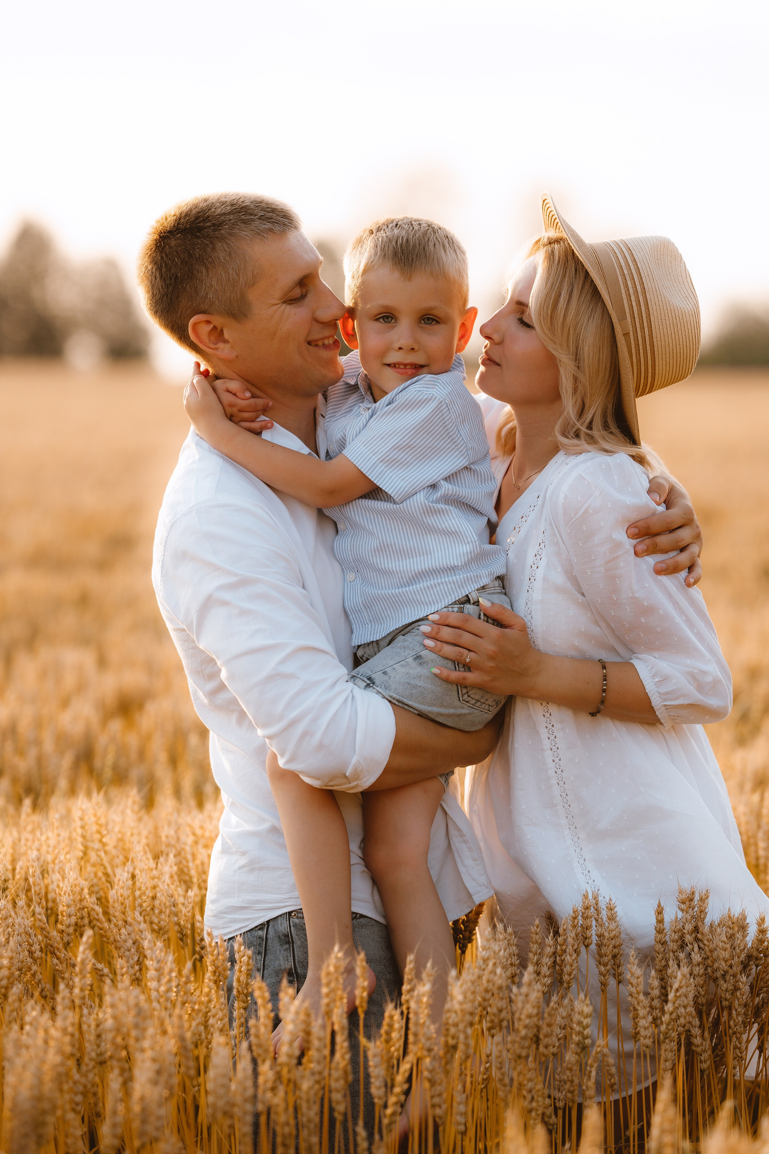 Юля с семьёй 27.07.2023. Свадебный и семейный фотограф Кристина Лисина в Арзамасе