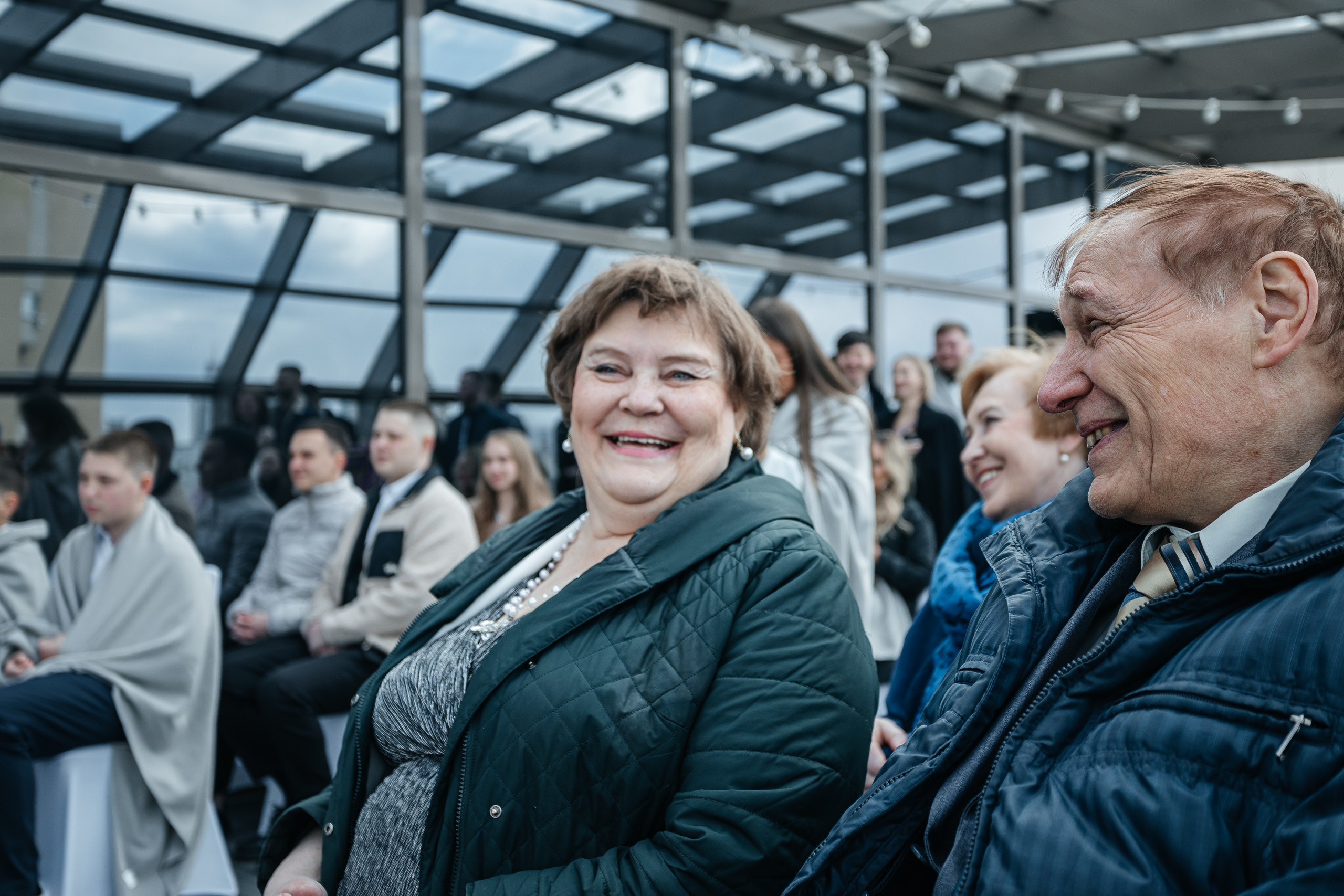 Фотосъёмка выездной регистрации на крыше отеля Сергей и Екатерина. Александр Оношкин. Свадебный фотограф в Екатеринбурге