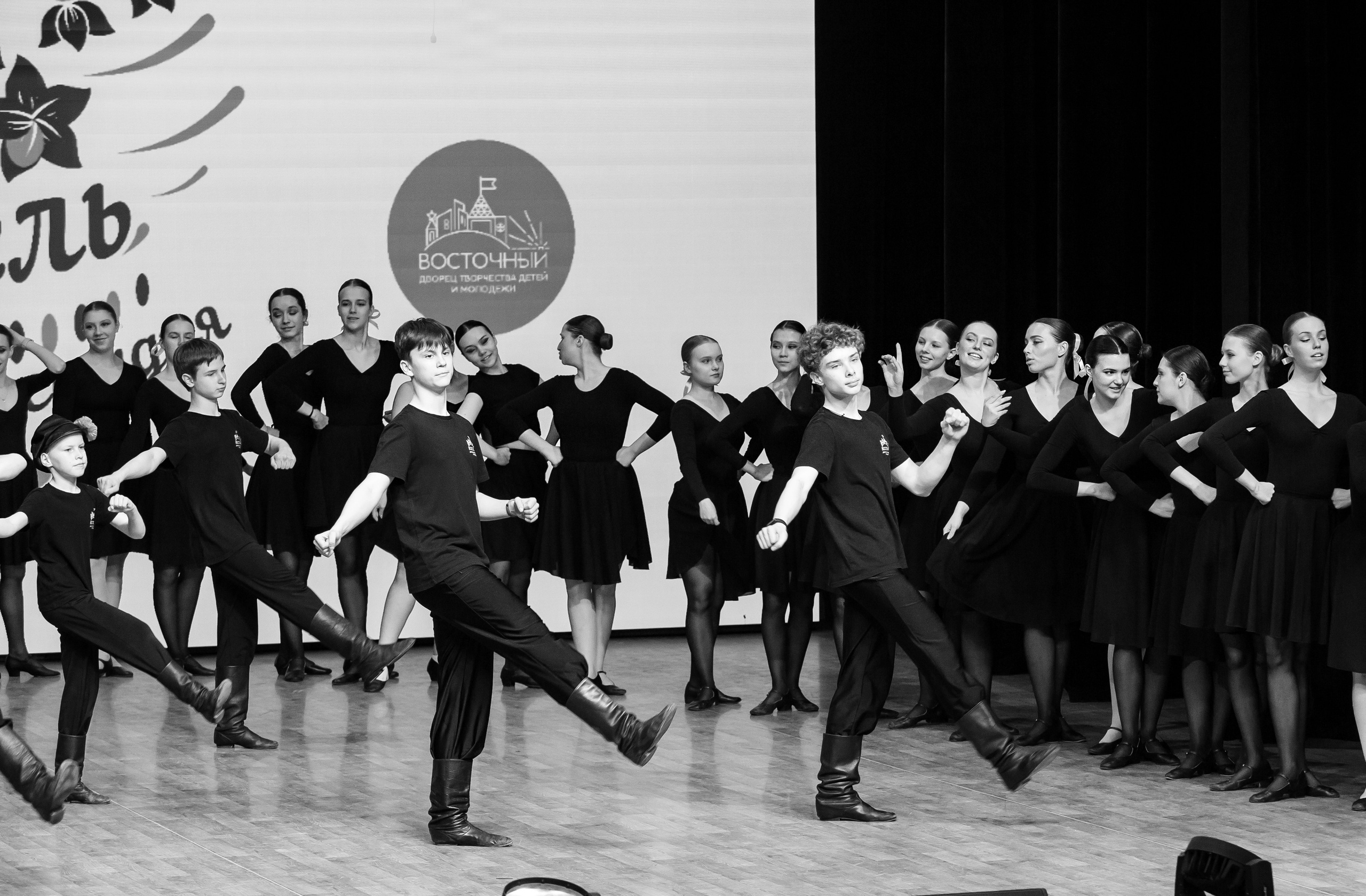 Репетиция юбилейного концерта танцевального коллектива. Репортажный фотограф в Москве