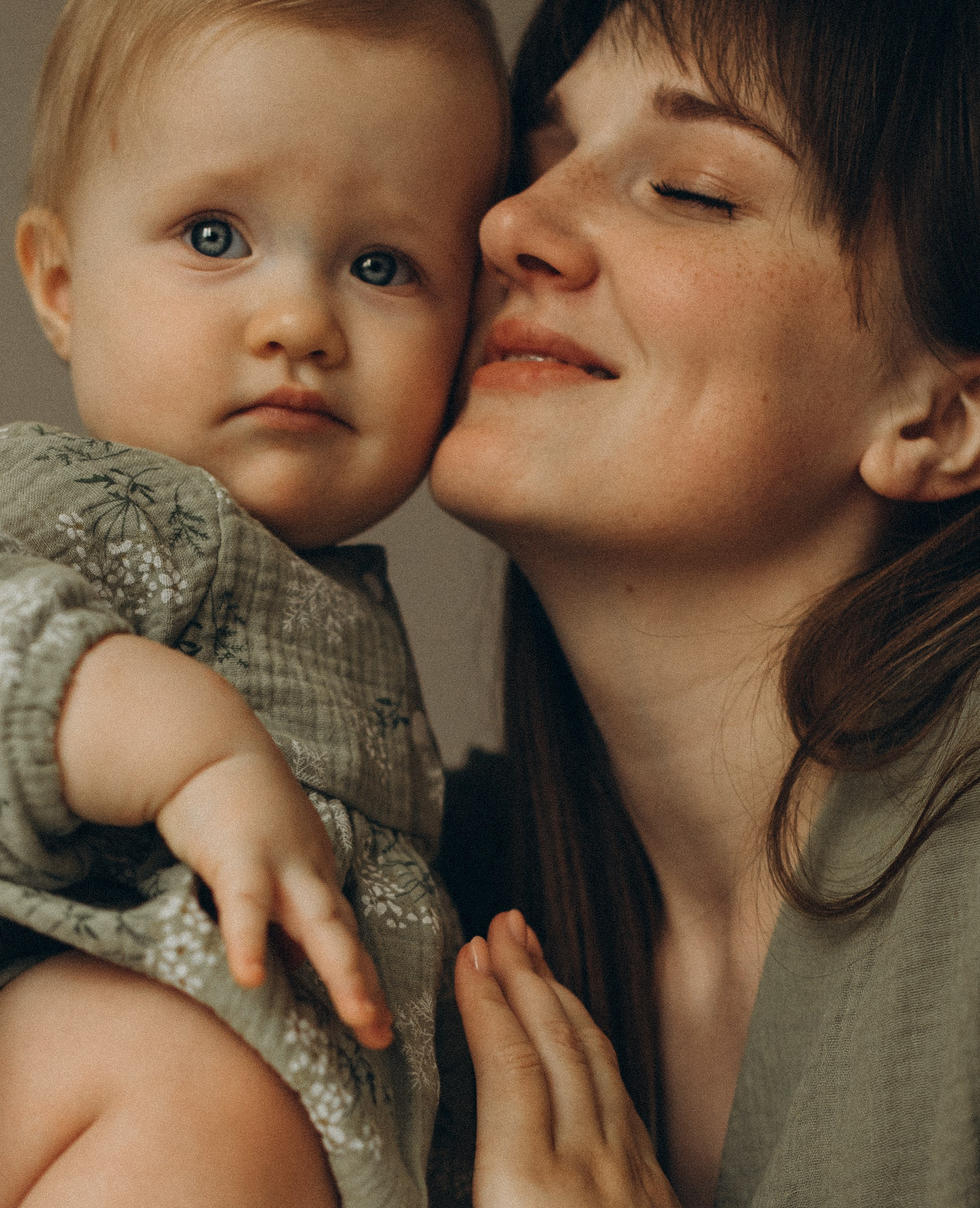 Вероника Валера и Оливия. Семейный фотограф в Москве Алина Савченко