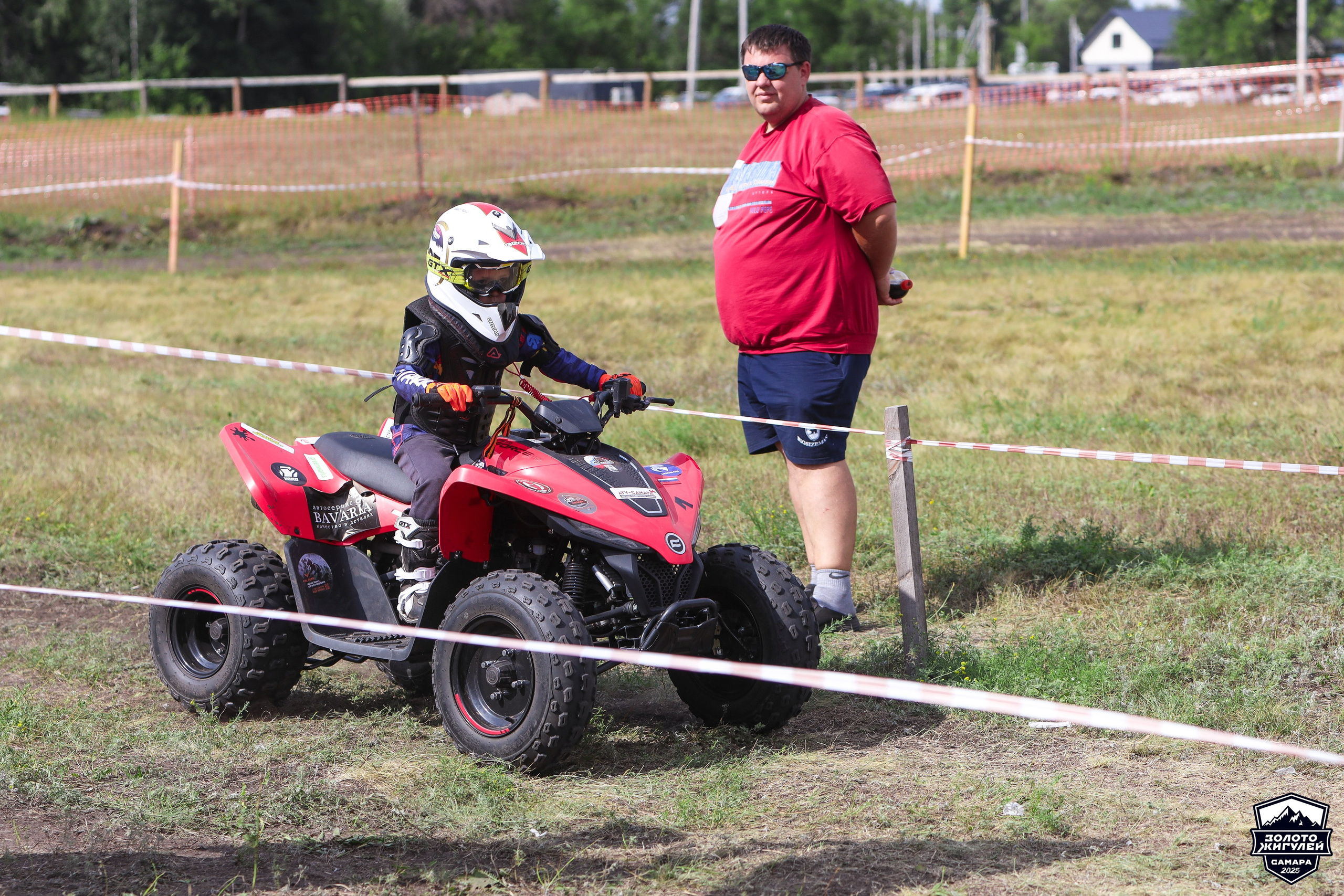 Заезды «МИНИ ДЕТИ» и «МАКСИ ДЕТИ». Кубок России по гонкам с водными препятствиями на квадроциклах «Золото Жигулей 2025». Спортивный фотограф в Самаре
