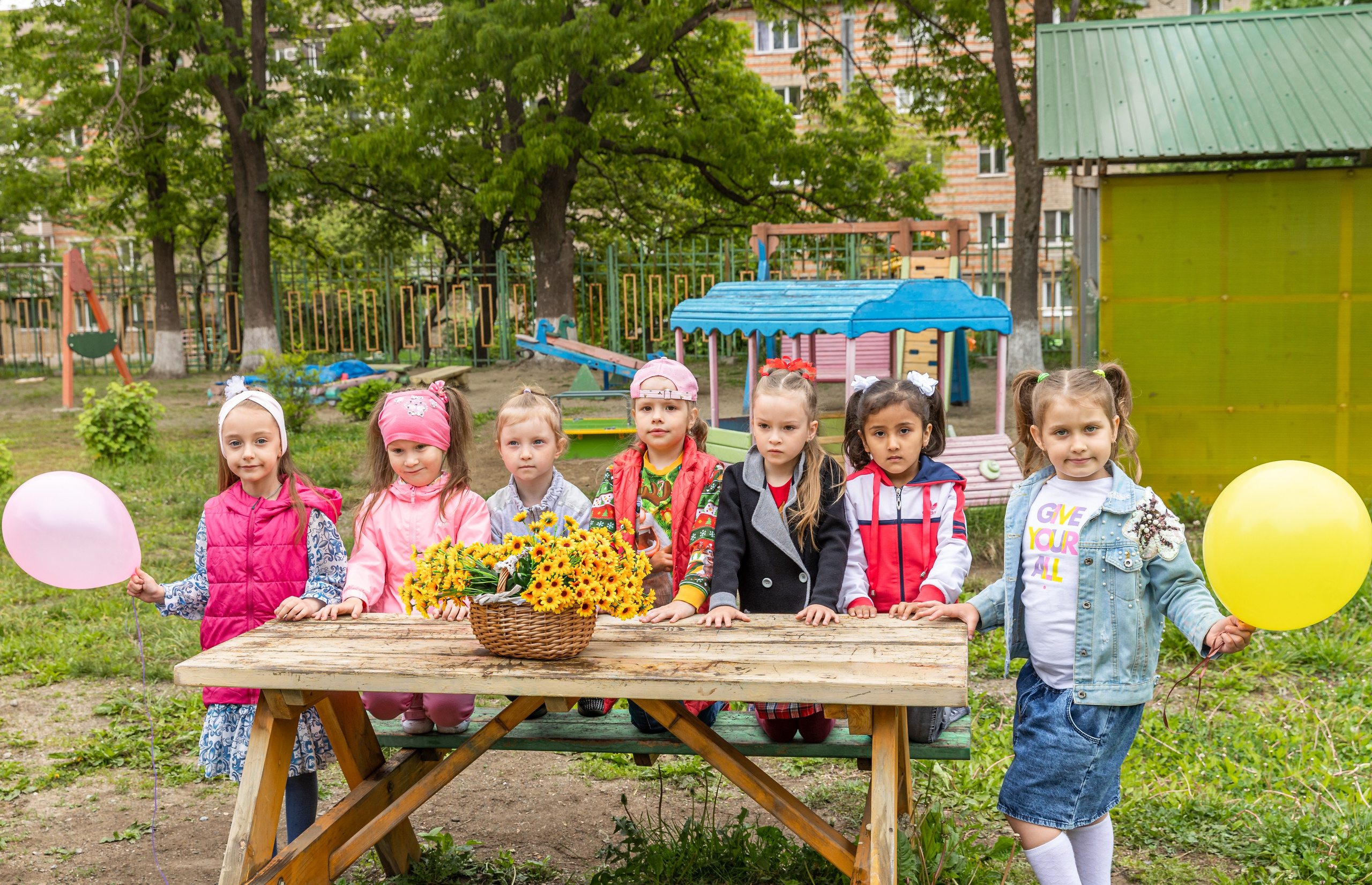 Репортажно-постановочная съемка в саду. Детский семейный фотограф в г. Находка Ольга Коваленко, фотостудия Memories