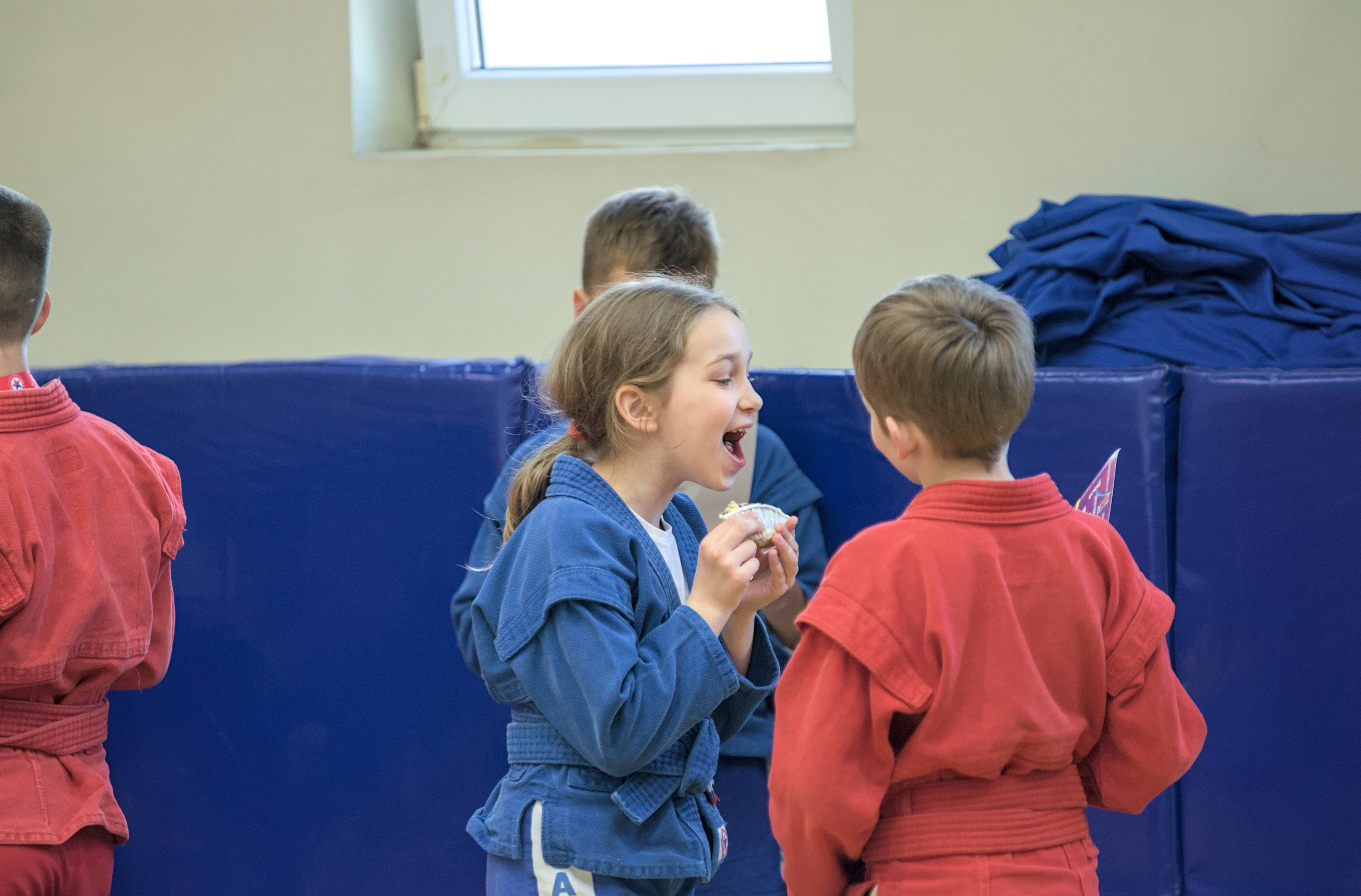 Показательные выступления для родителей секции спортивно-боевого самбо. Фото детских спортивных мероприятий и всякое интересное через объектив