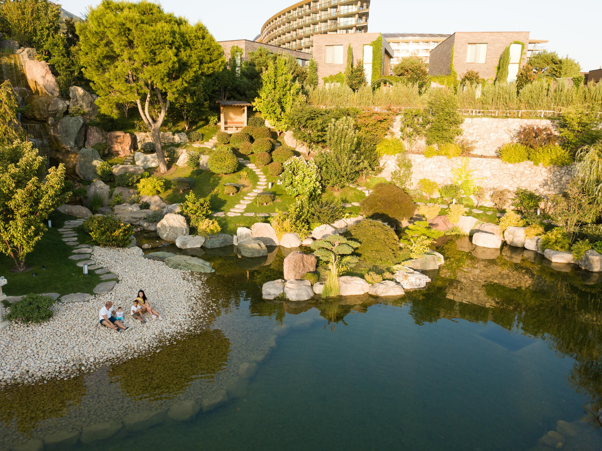 Прогулка в отеле. Семен Соколов