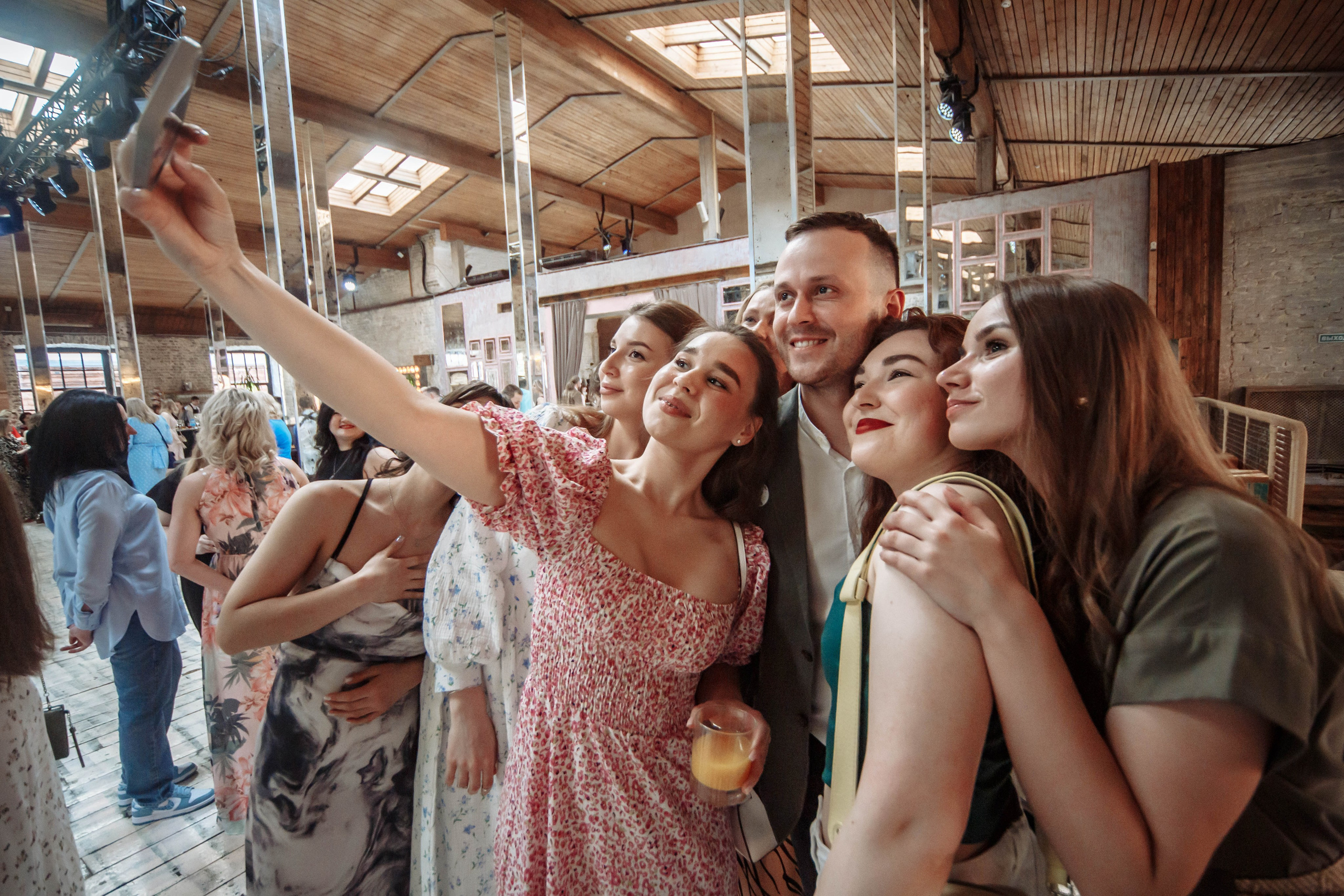 Корпоративные мероприятия — фото/видео съёмка в Москве и области. Свадебный фотограф и видеограф в Москве и области. Выгодное предложение — два в одном