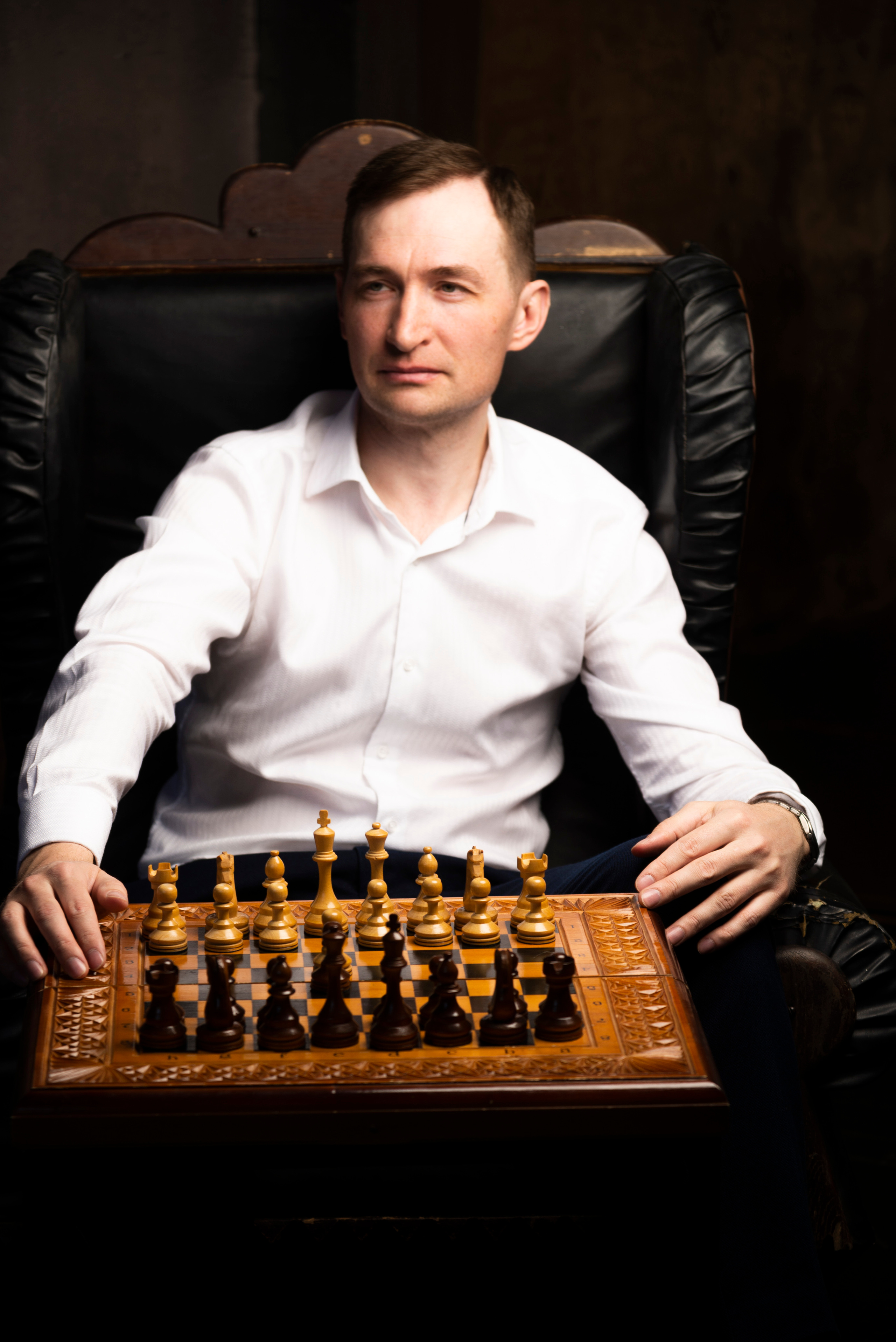 Мужской портрет коммерческий портрет портрет. Екатеринбург. Фотограф Паткиевич Евгений