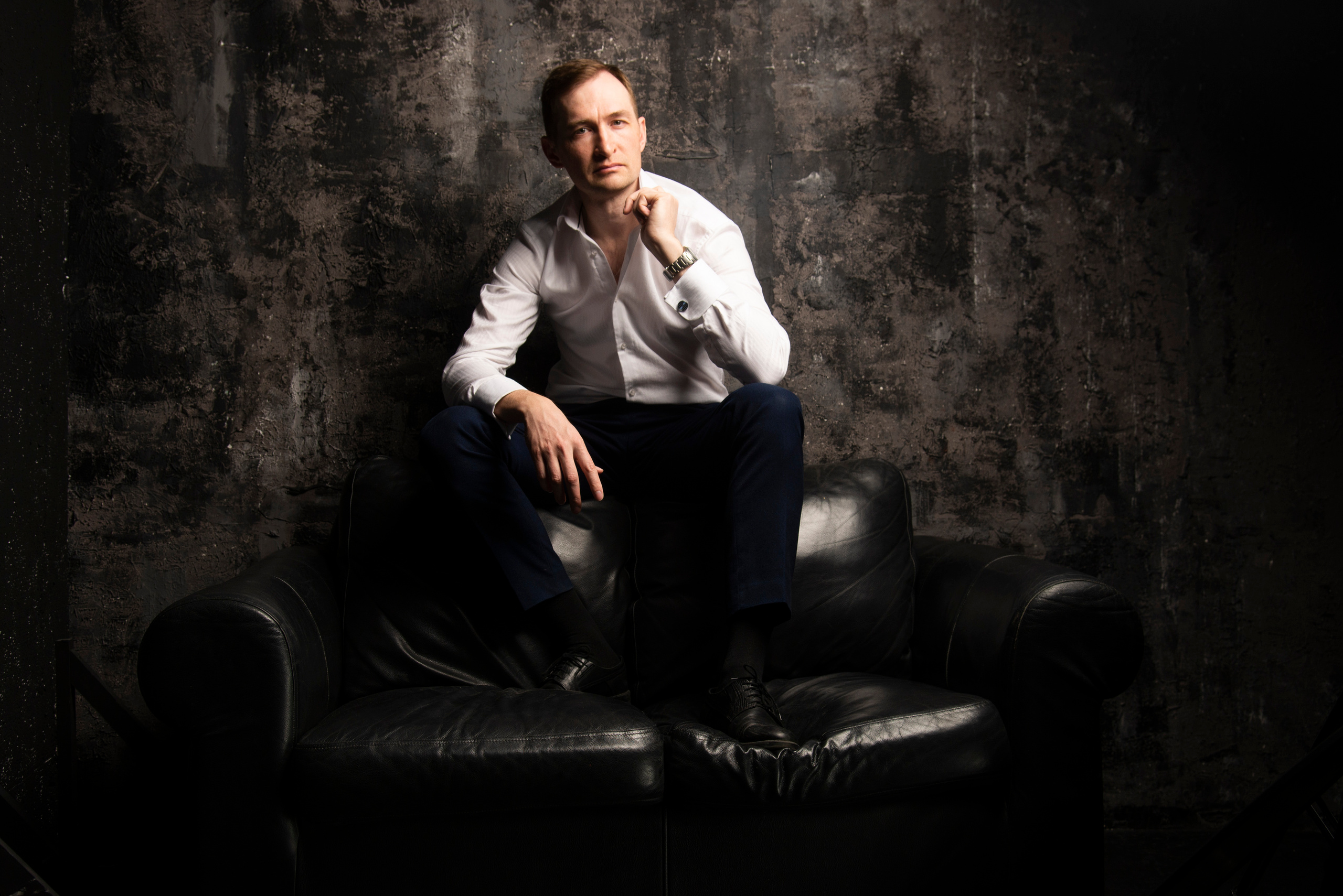 Мужской портрет коммерческий портрет портрет. Екатеринбург. Фотограф Паткиевич Евгений