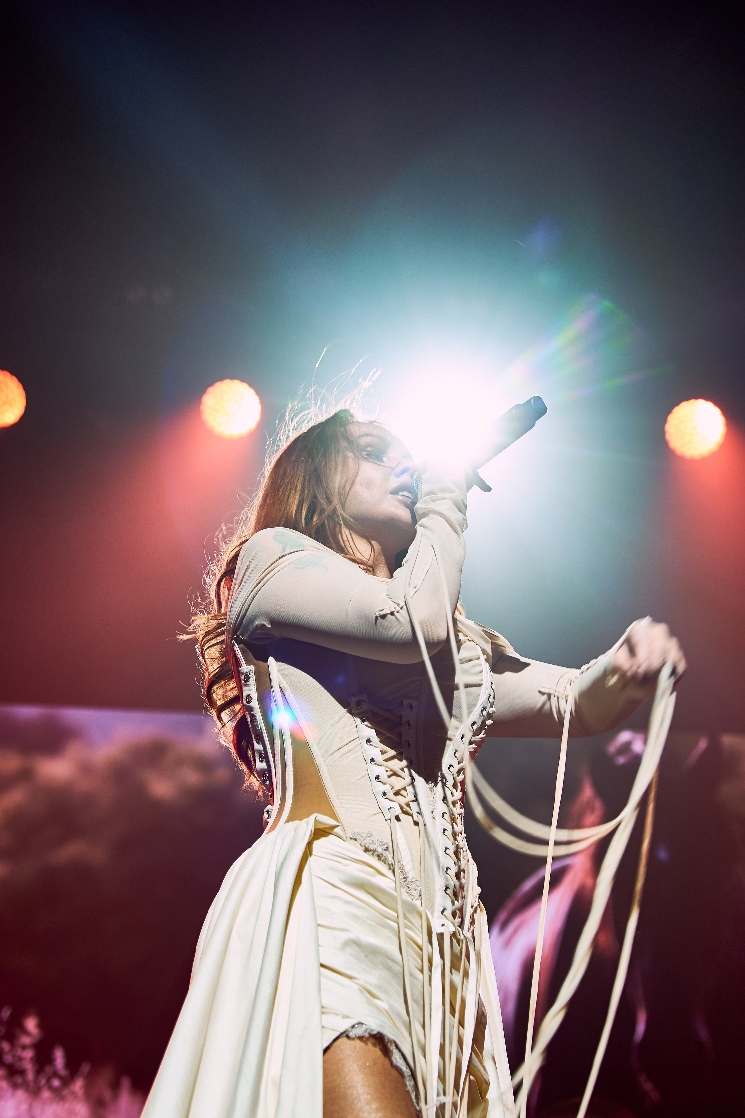 МАКСИМ & TELECLUB. Yekaterinburg, Sochi, Istanbul, Tiflis-Bshari Zaana’da fotoğrafçı