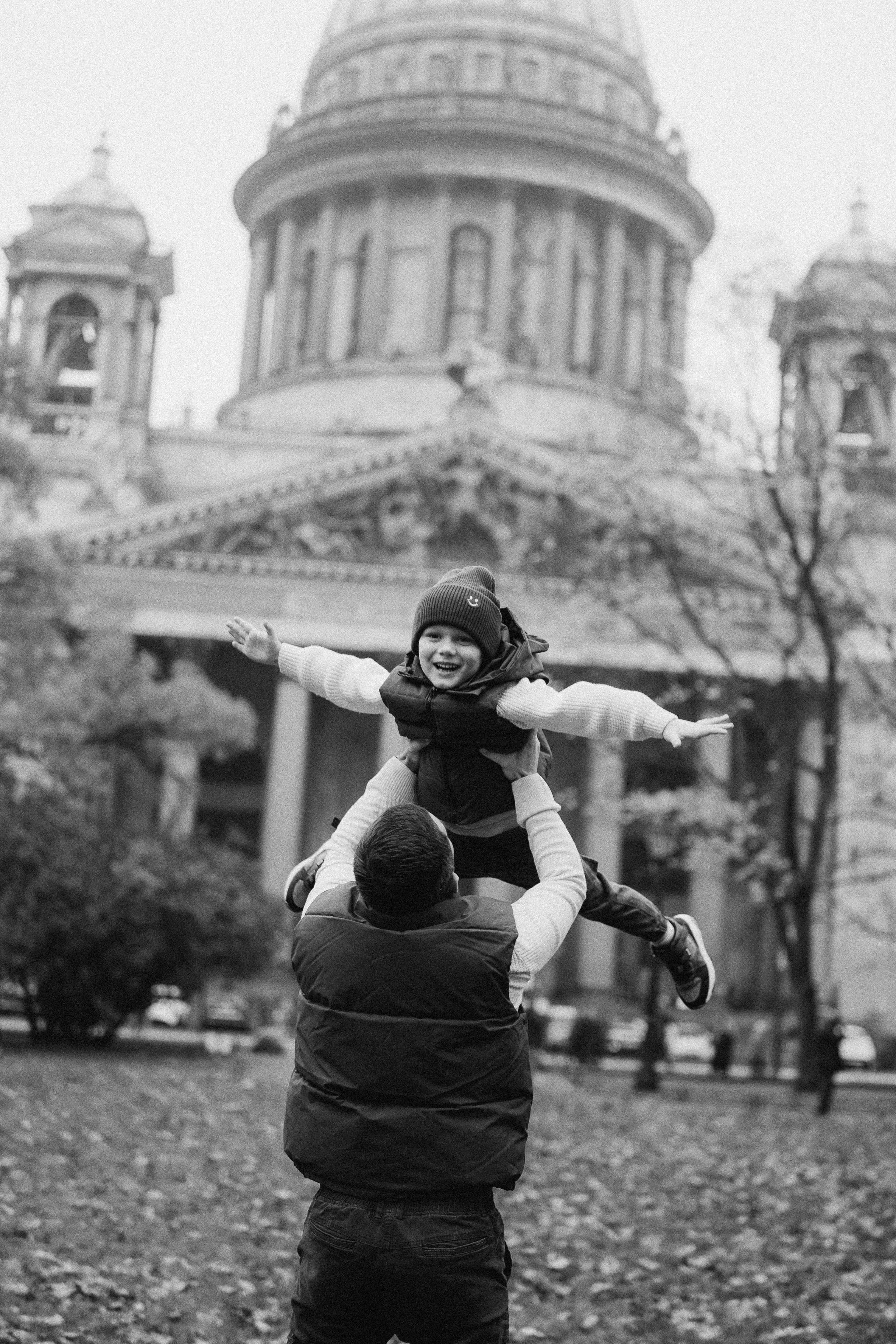 Осенняя семейная прогулка в центре Питера. Фотограф ПИТЕР СПБ Надежда Баранова