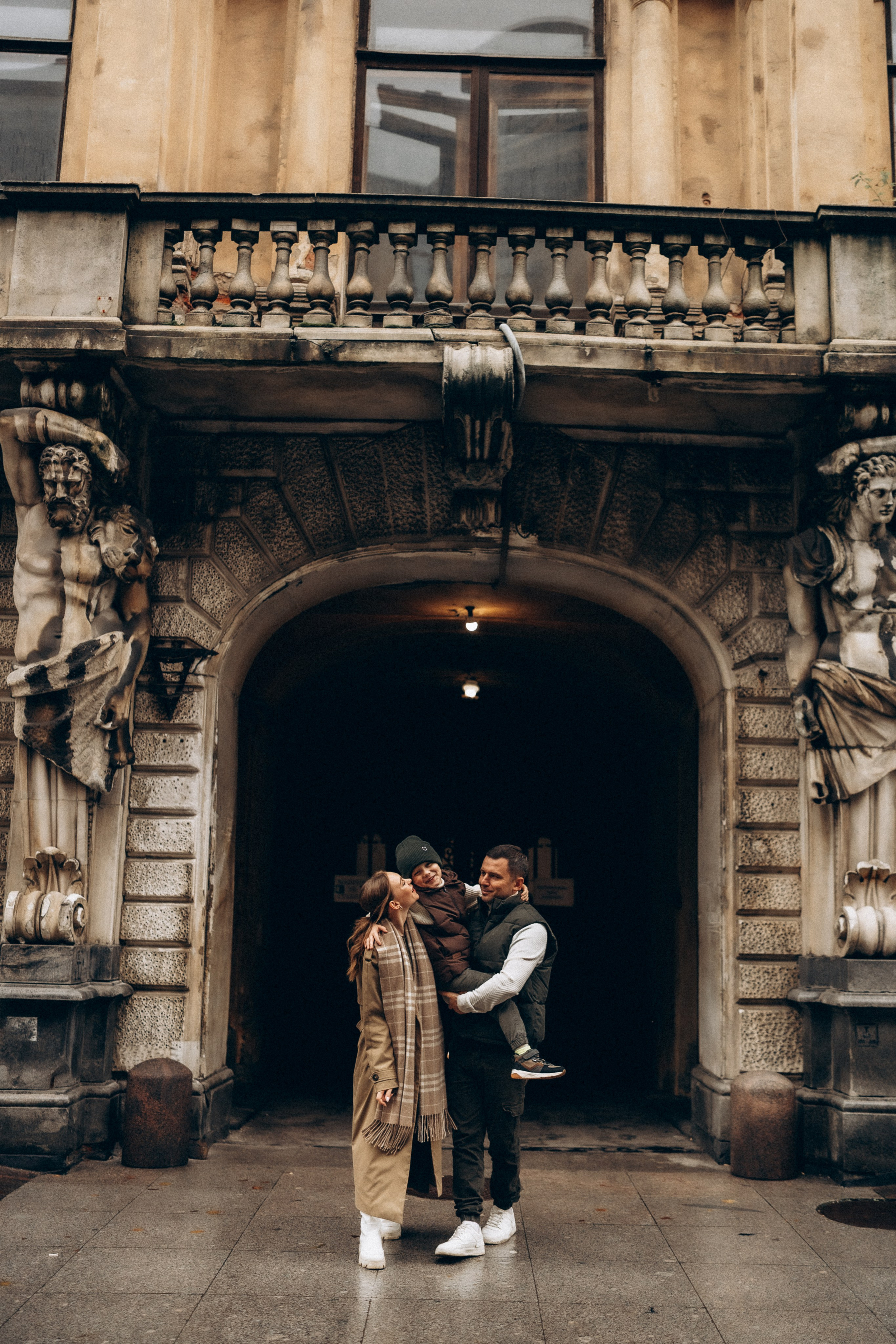 Осенняя семейная прогулка в центре Питера. Фотограф ПИТЕР СПБ Надежда Баранова