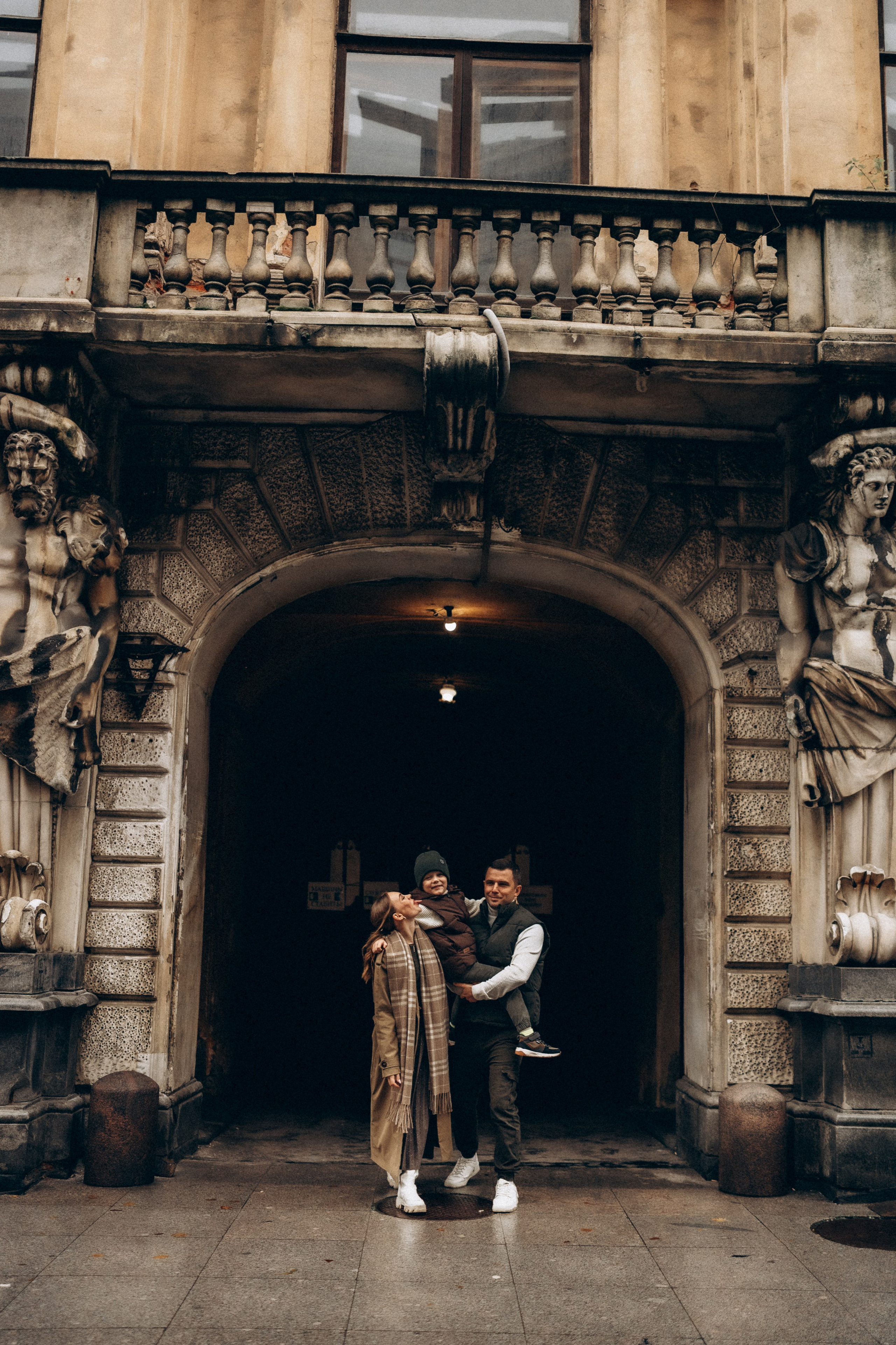 Осенняя семейная прогулка в центре Питера. Фотограф ПИТЕР СПБ Надежда Баранова