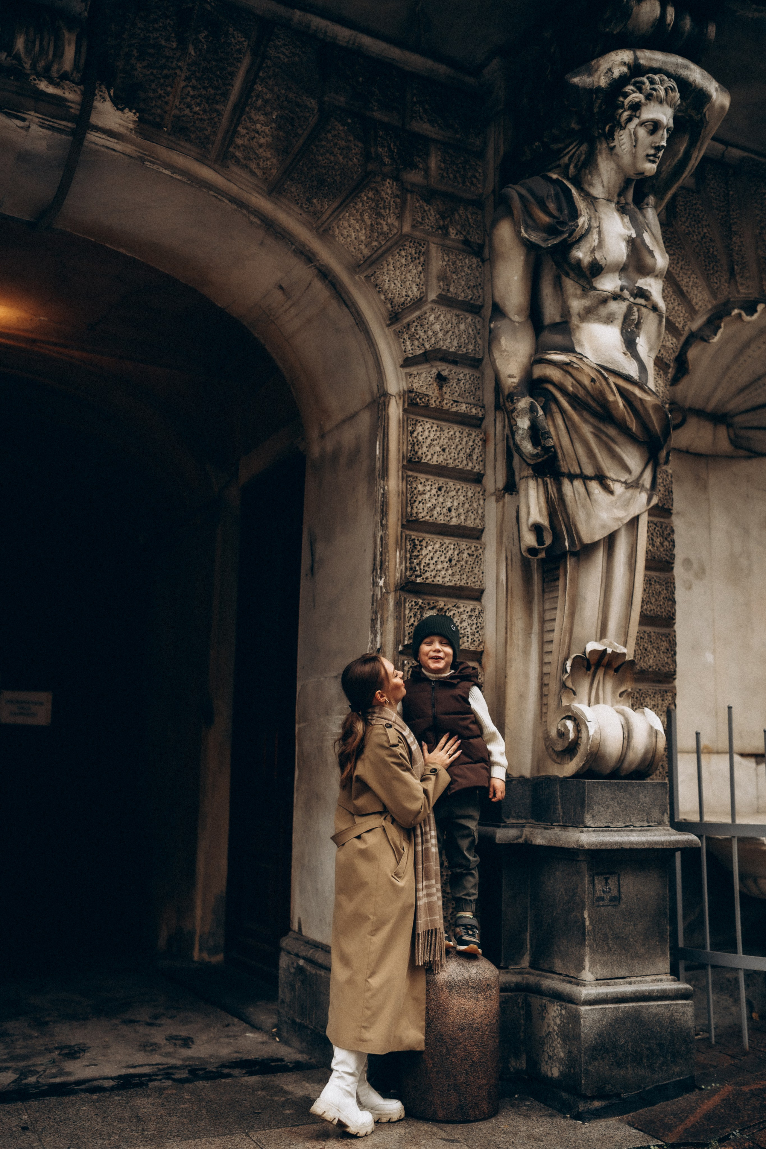 Осенняя семейная прогулка в центре Питера. Фотограф ПИТЕР СПБ Надежда Баранова