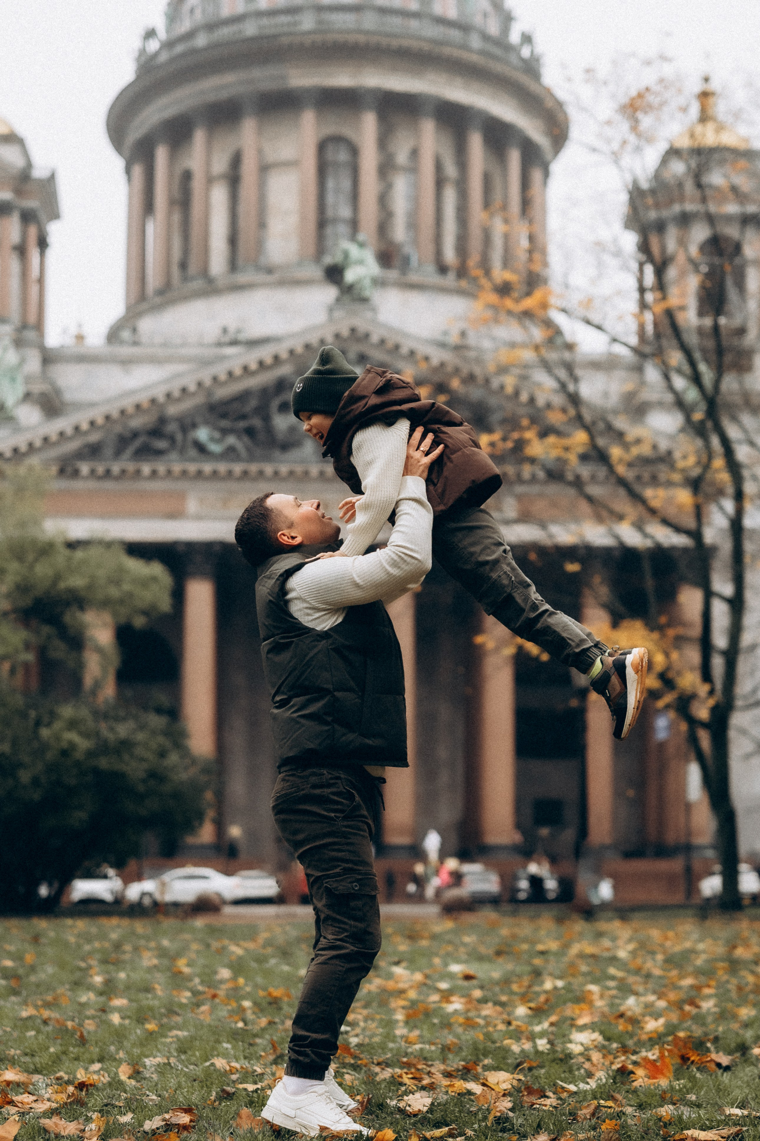 Осенняя семейная прогулка в центре Питера. Фотограф ПИТЕР СПБ Надежда Баранова