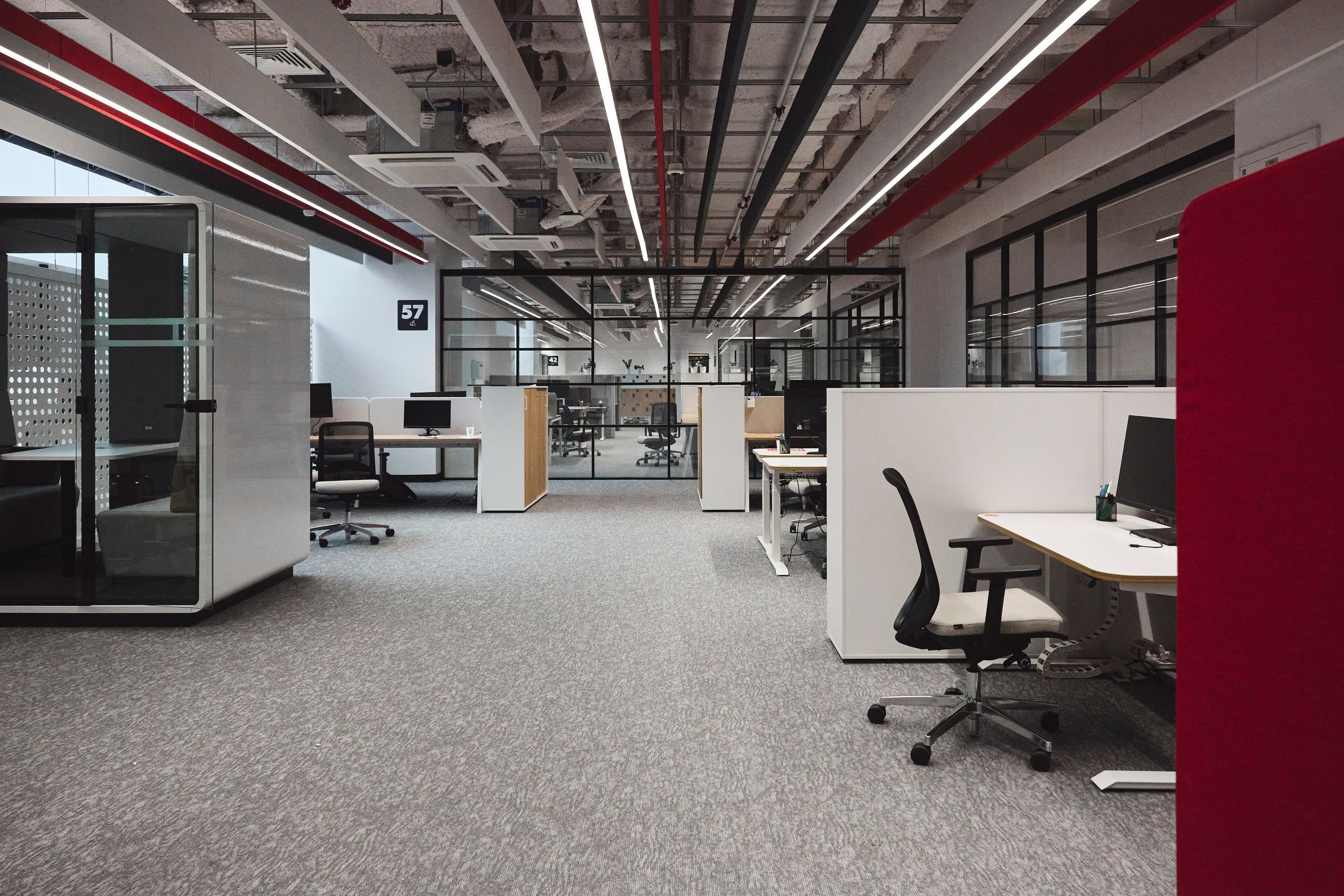 Интерьерная фотосъемка офисов. Съемка ко-воркингов. КонТайм: профессиональная съемка для организаций