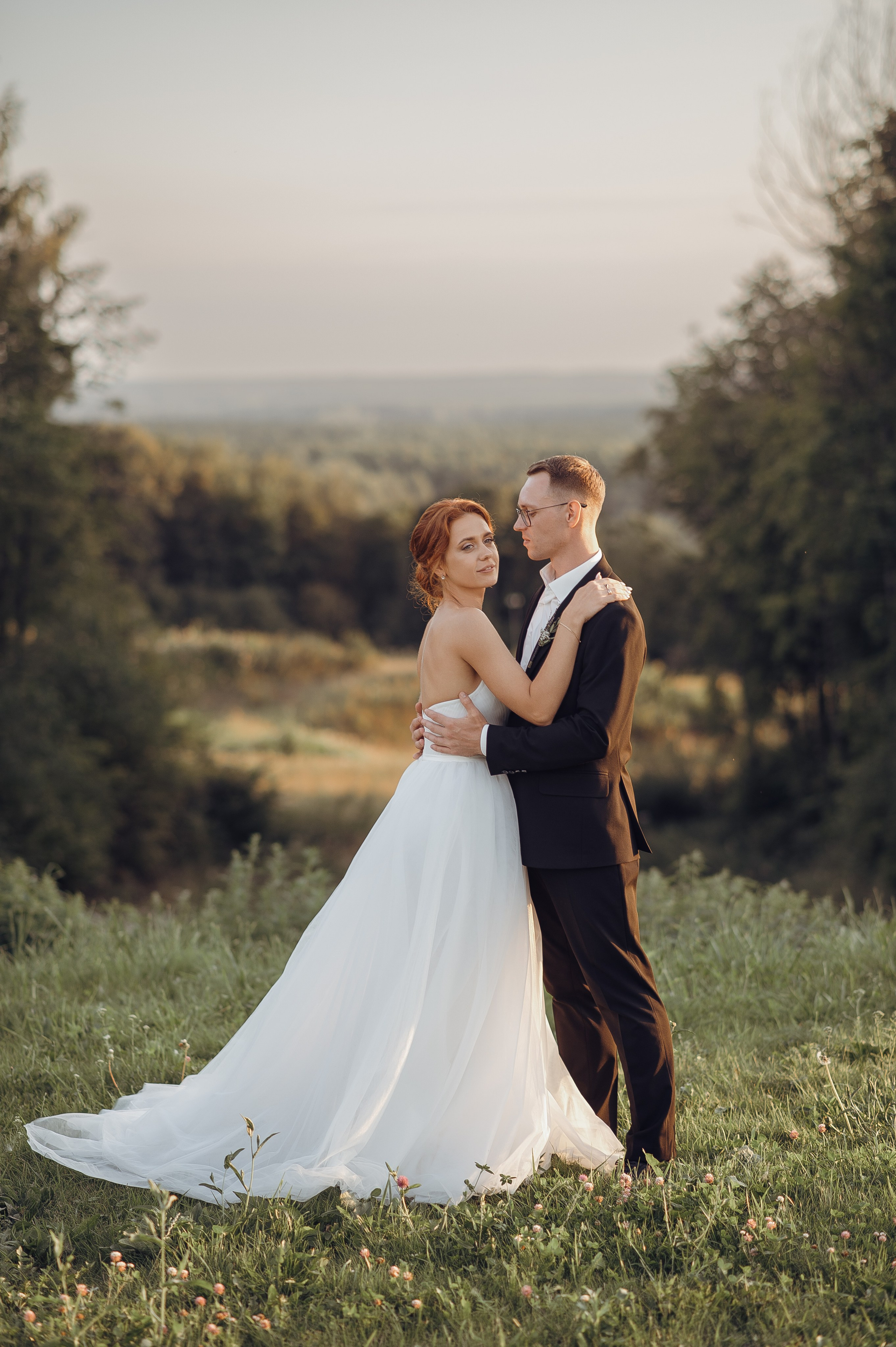 Семейный и дружелюбный свадебный день Людмилы и Сергея. Свадебный фотограф в Ярославле Денис Медоваров