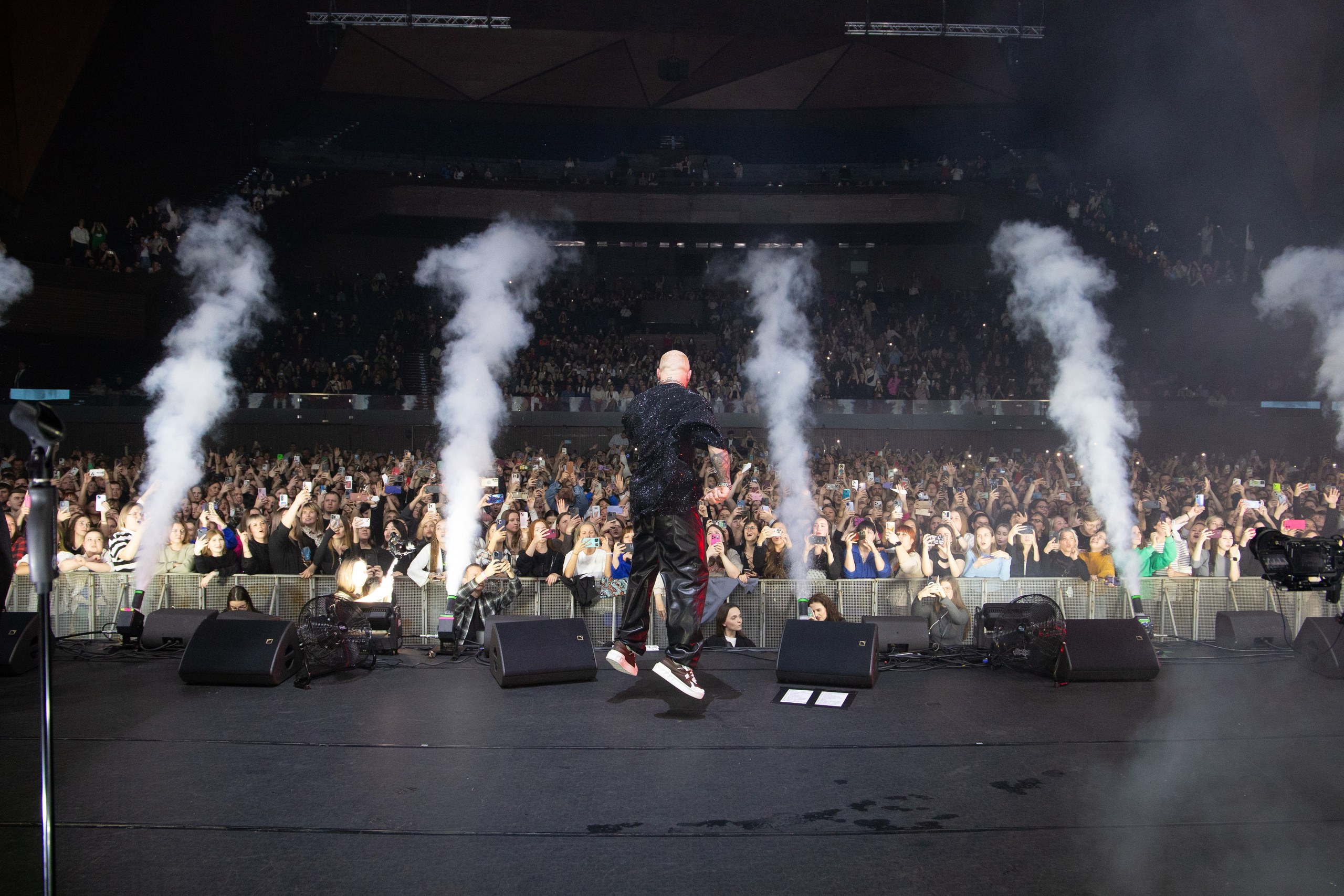 Концерт Лёши Свика