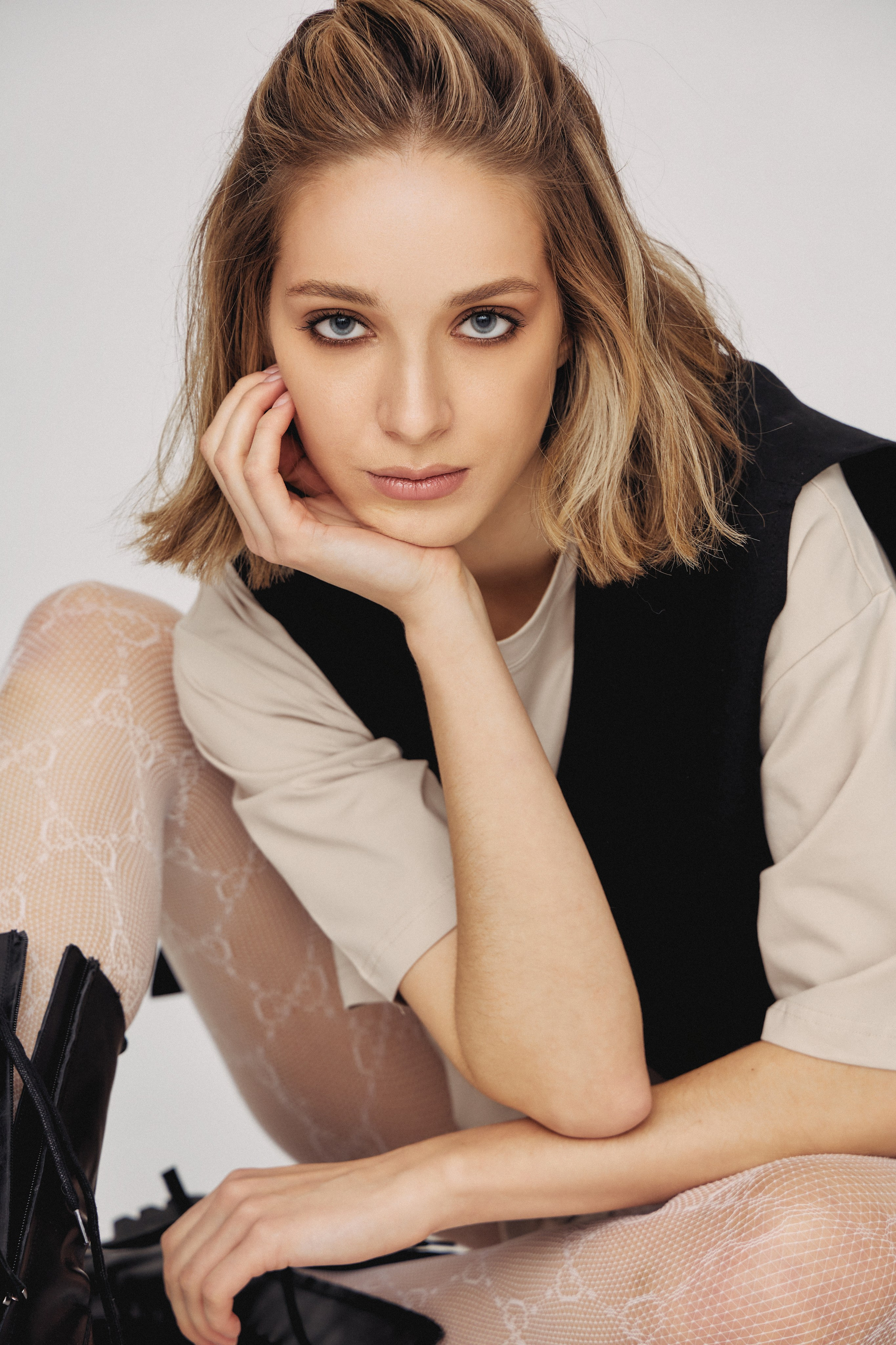 BRAND. Портретный фотограф в Самаре Anastasia Davi. Съемки для брендов