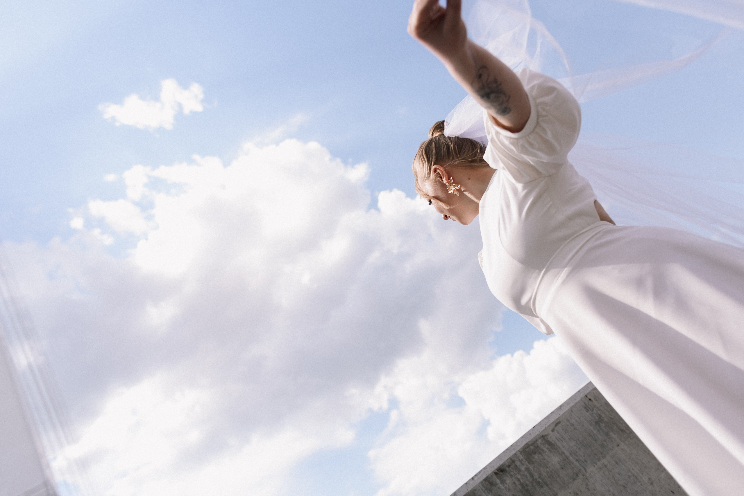 Свадебная фотосессия тюмень мост влюбленных. Фотограф Дарья Мустафина, Тюмень