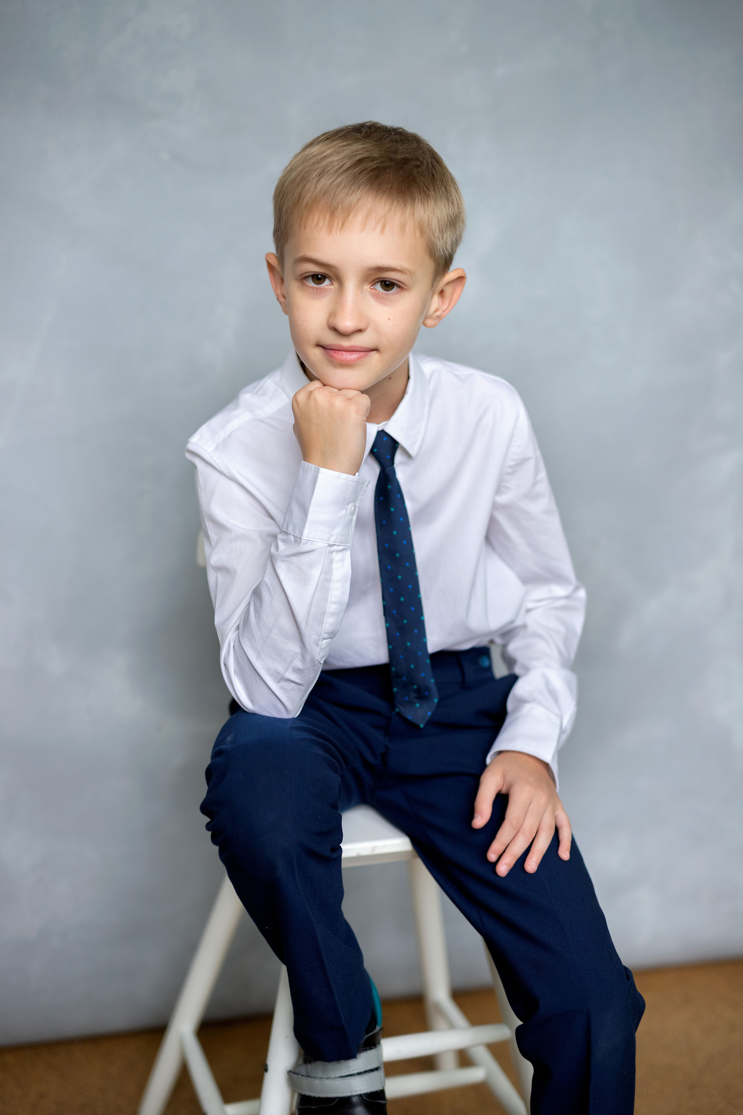 НАЧАЛЬНАЯ ШКОЛА. Фотокомпания «Алые паруса» выпускные альбомы Москва и МО