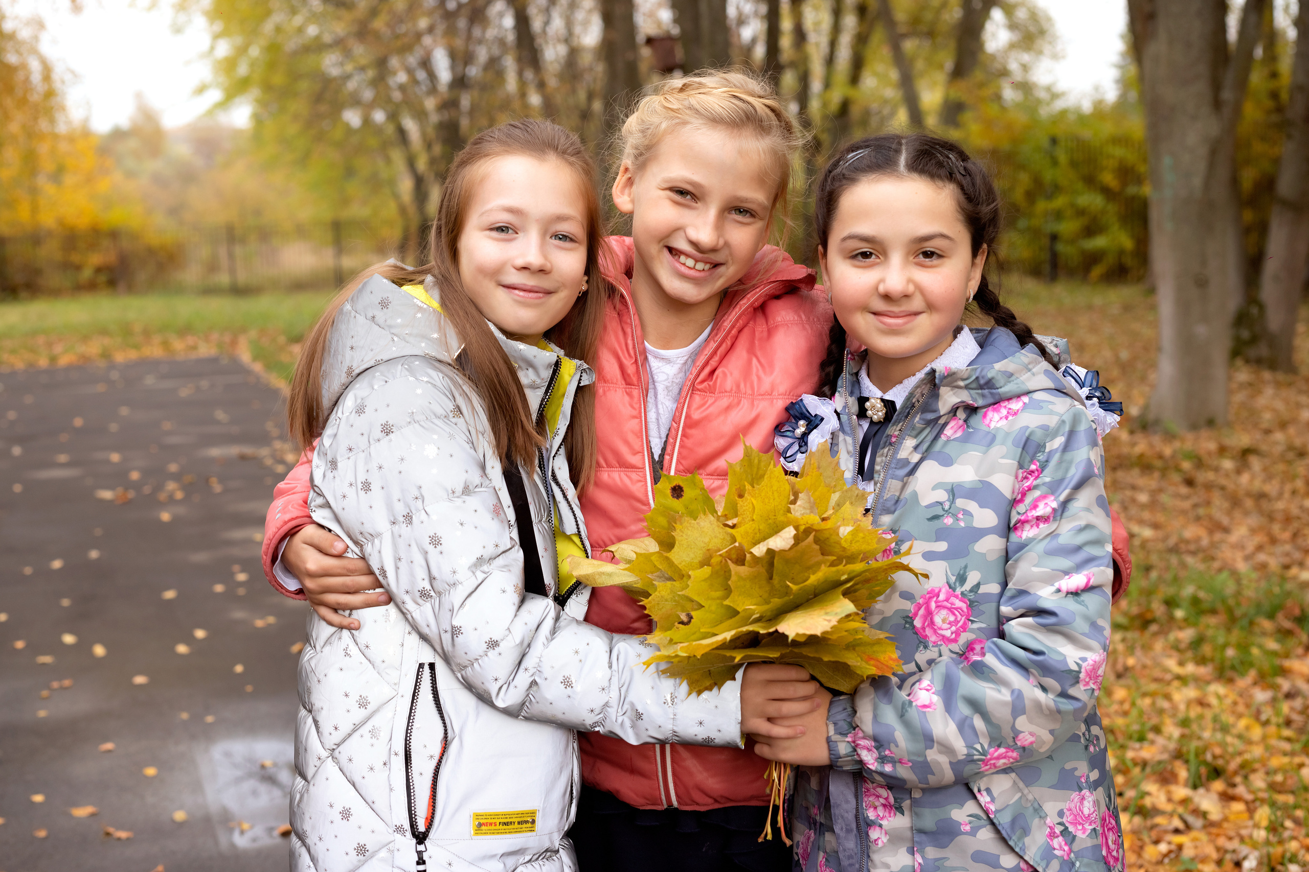 НАЧАЛЬНАЯ ШКОЛА. Фотокомпания «Алые паруса» выпускные альбомы Москва и МО