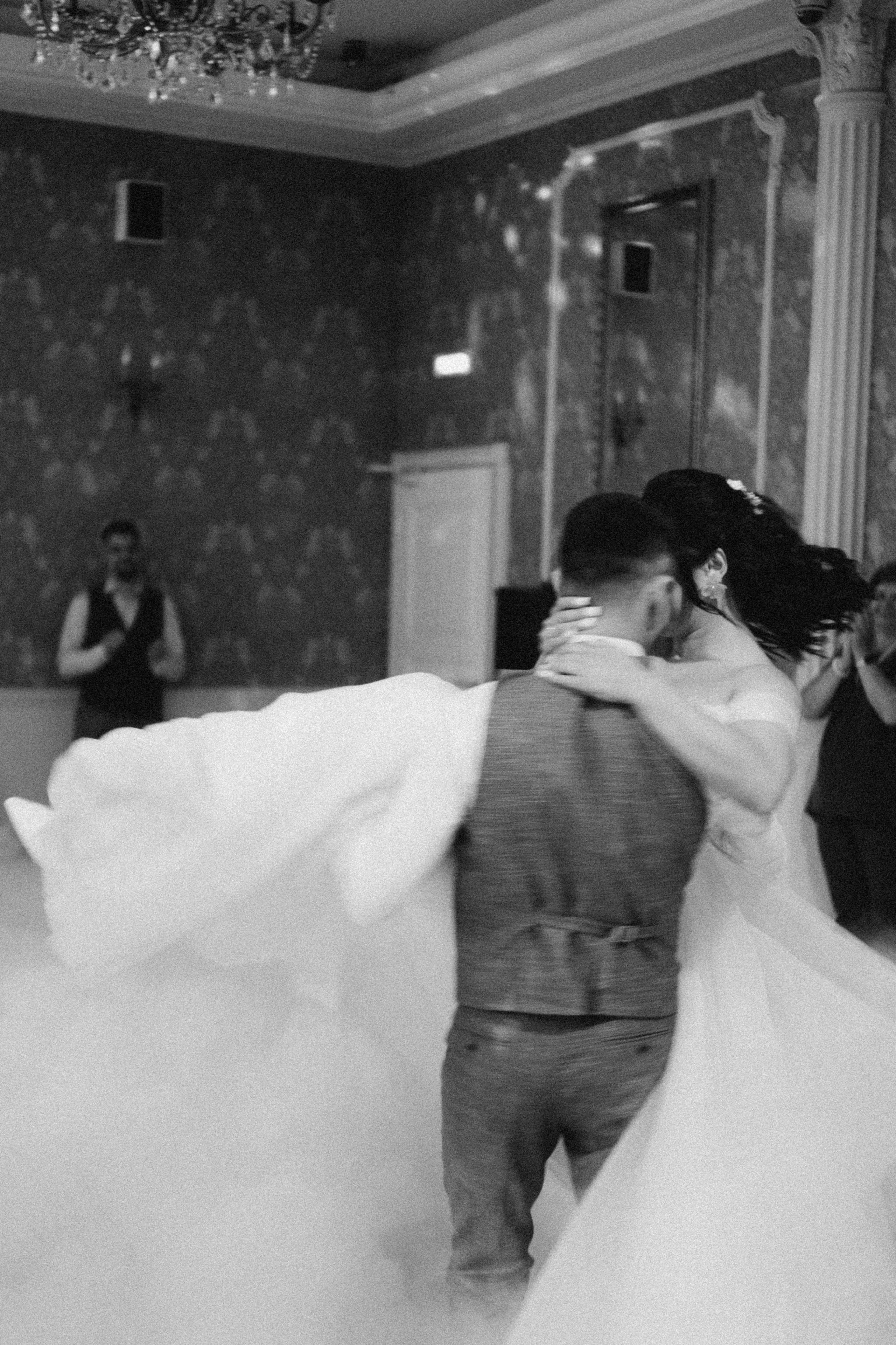 ТАНЕЦ ЖЕНИХА И НЕВЕСТЫ. Профессиональный фотограф, Санкт-Петербург — Виктория Богомолова