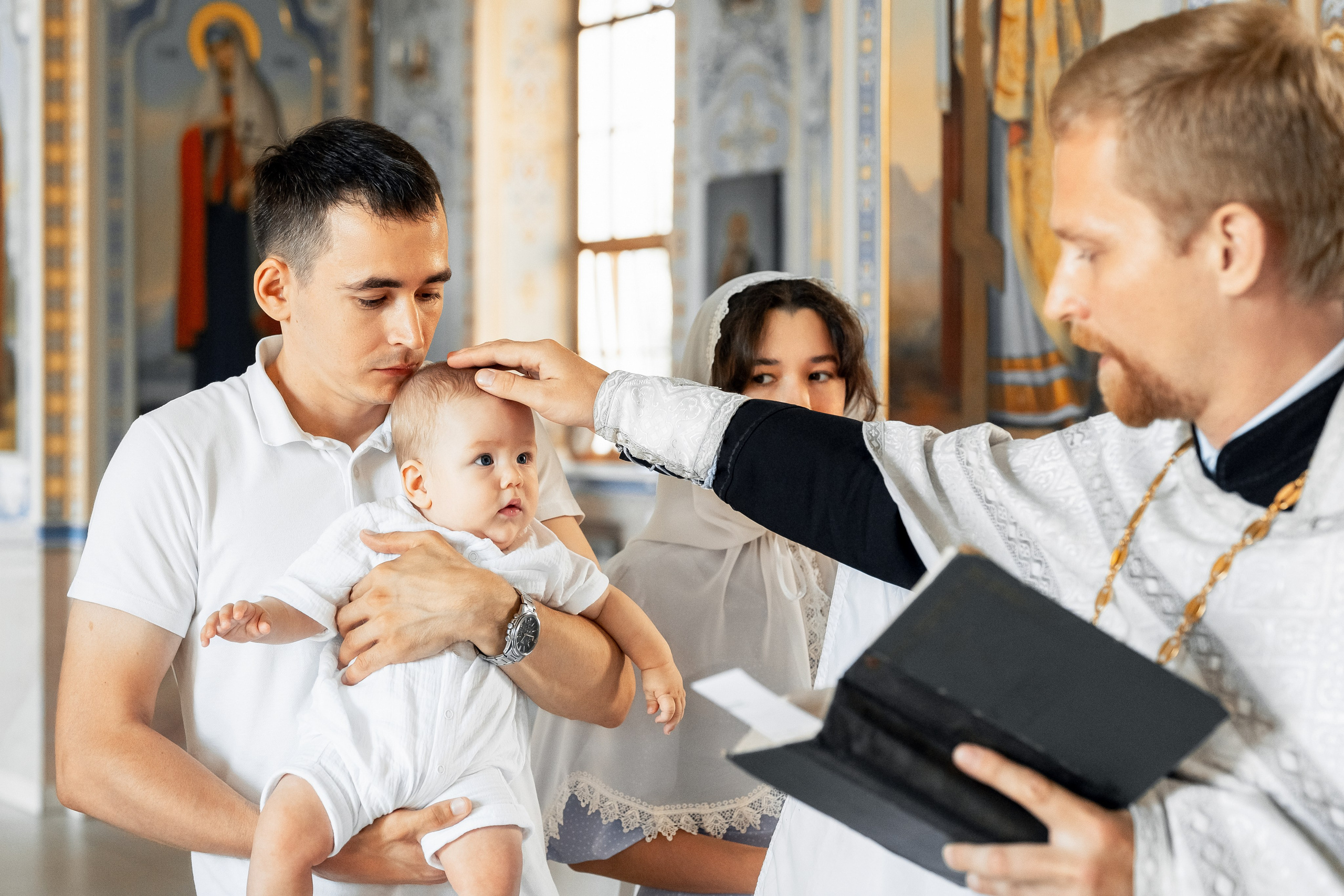 Храм Введения во храм Пресвятой Богородицы. Церковный фотограф на Таинство Крещения и Венчания в Оренбурге и Оренбургской области Екатерина Белкина
