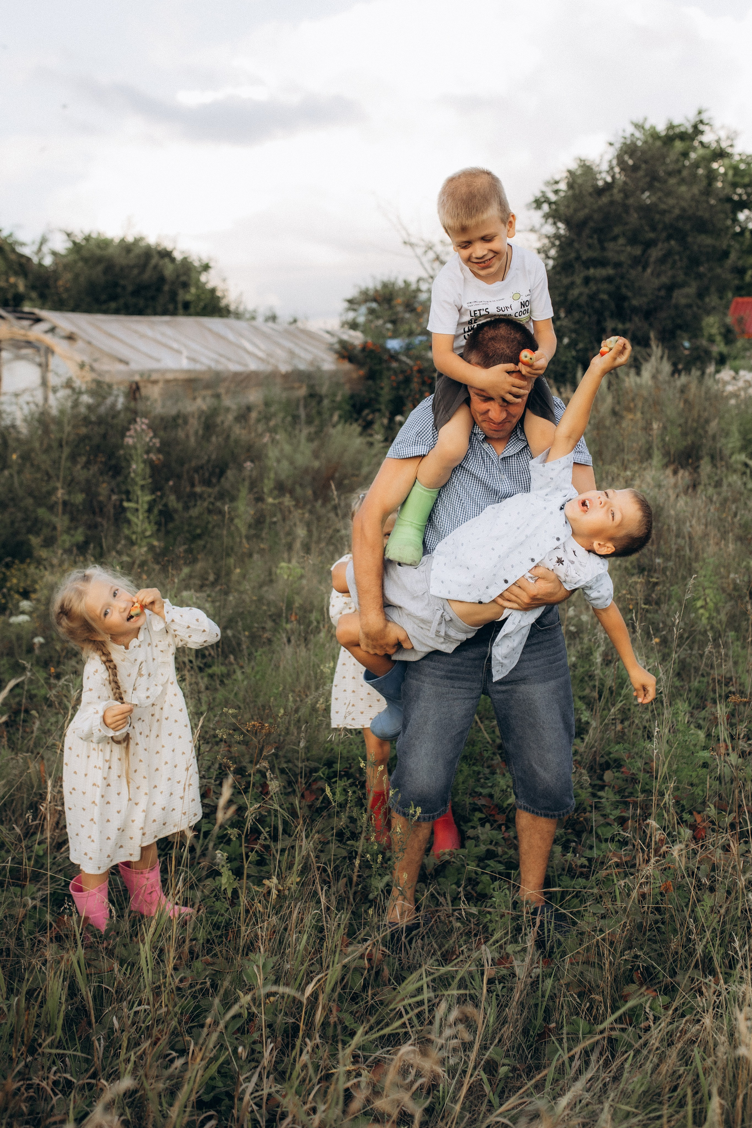 Папа и дети. Семейный фотограф lifestyle в Новосибирске Елена Шпилевая