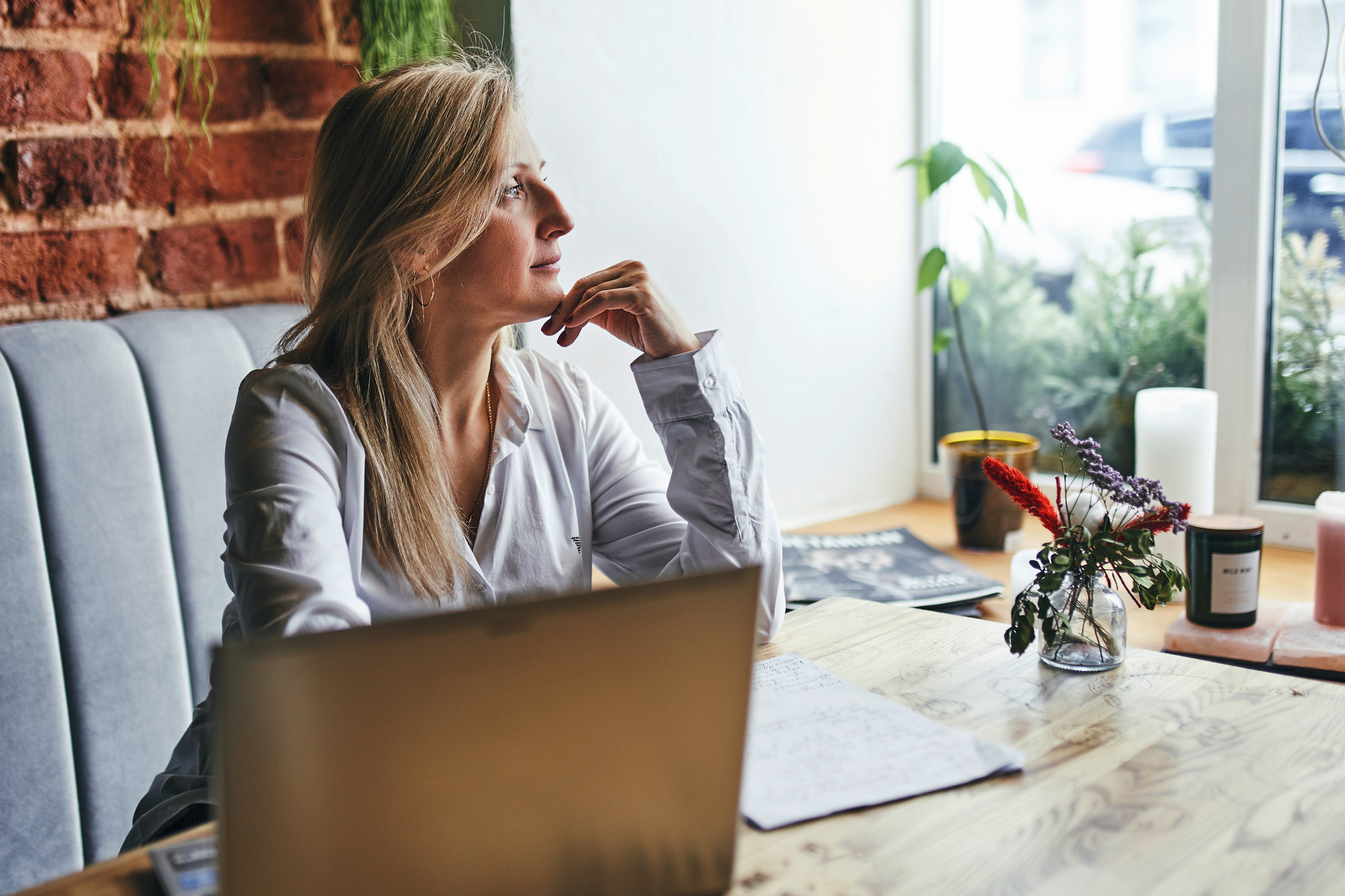 Фотосессия для бизнеса в Сочи и контент съемка. Фотограф в Сочи Катя Гончарова