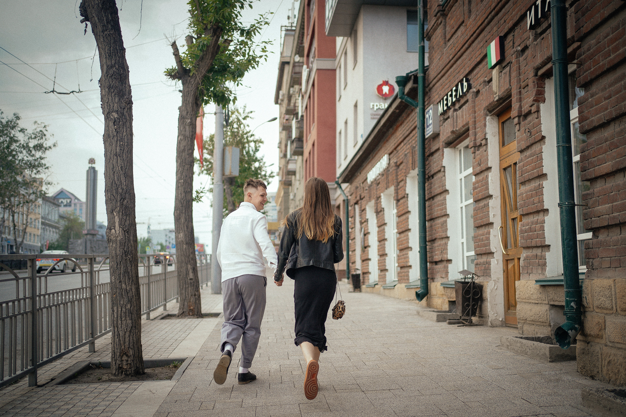 Предложение. Никита и Лера. Репортажный фотограф в Новосибирске. Алексей Гриценко