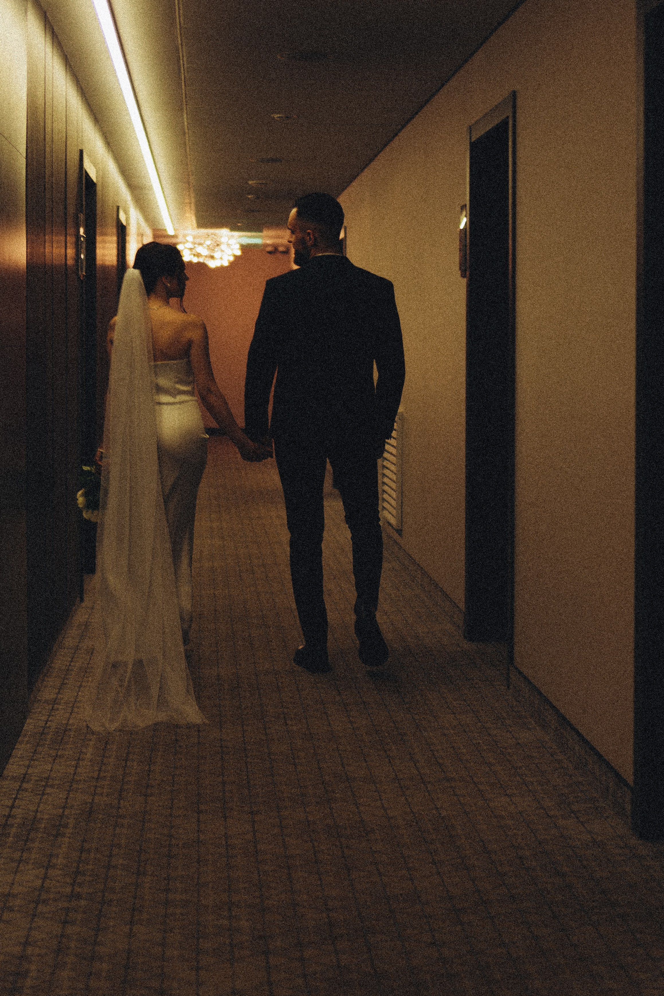 СВАДЕБНАЯ СЬЕМКА СБОРОВ ЖЕНИХА И НЕВЕСТЫ В ОТЕЛЕ И ТАКЖЕ ФОТОСЕССИИЯ В ОТЕЛЕЕ МЕГАПОЛИС БРЯНСК. Профессиональный фотограф, Санкт-Петербург — Виктория Богомолова