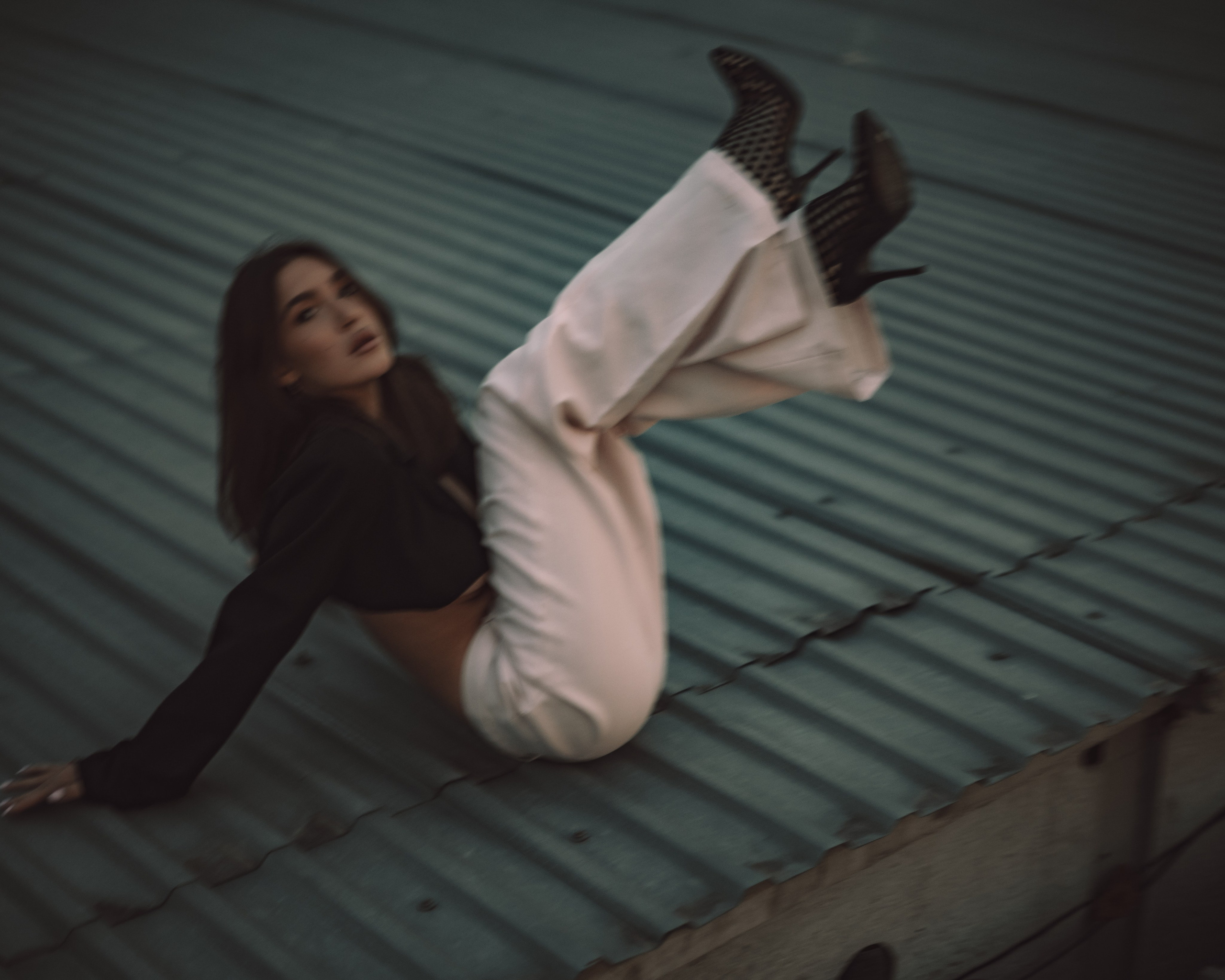 Яна. Женский фотограф. Создатель украшений ручной работы. Модель