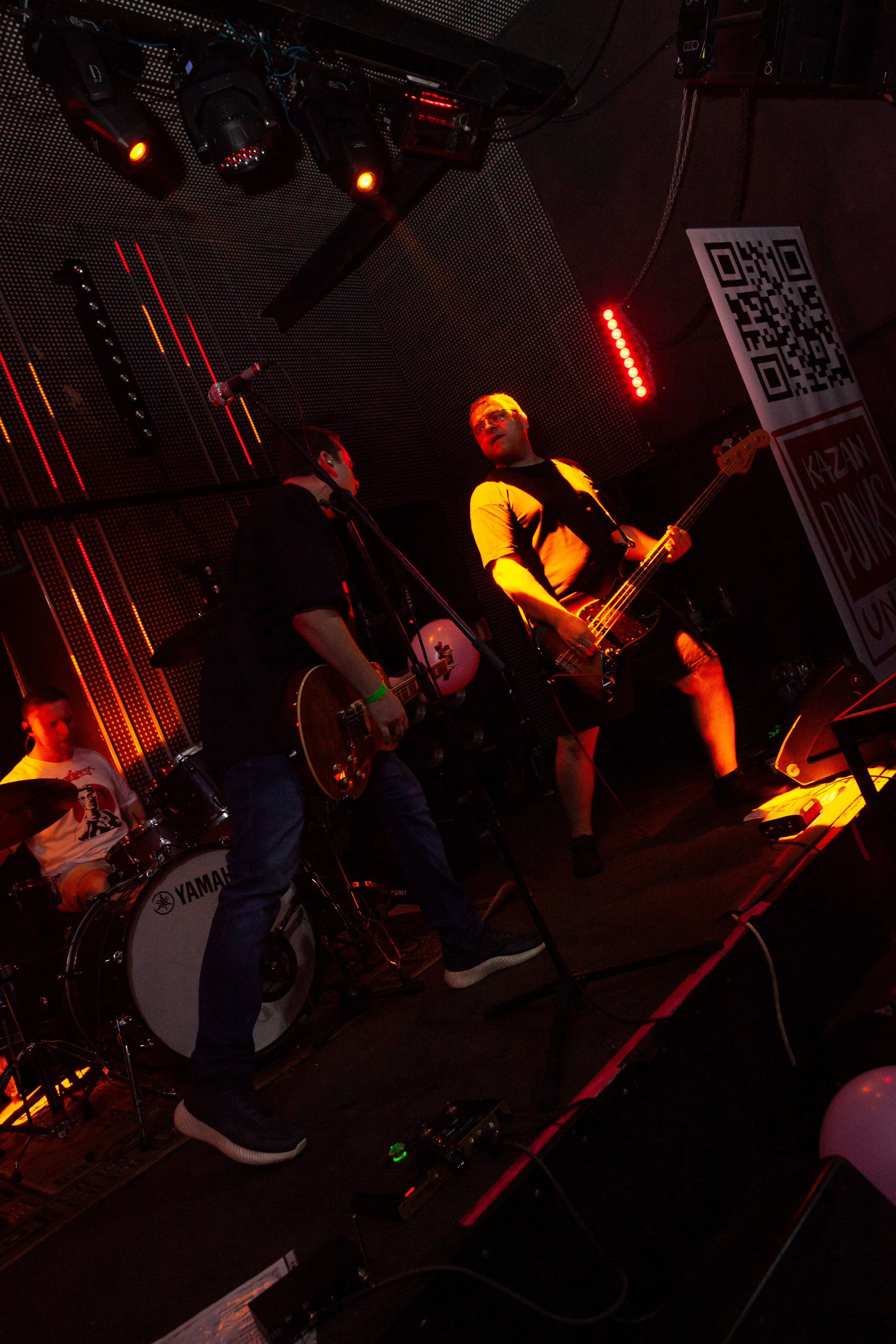 Рок-концерт. Reborn.19.09.25. Профессиональное фото в Казани: от идеи до результата. Фотограф Яна Мур