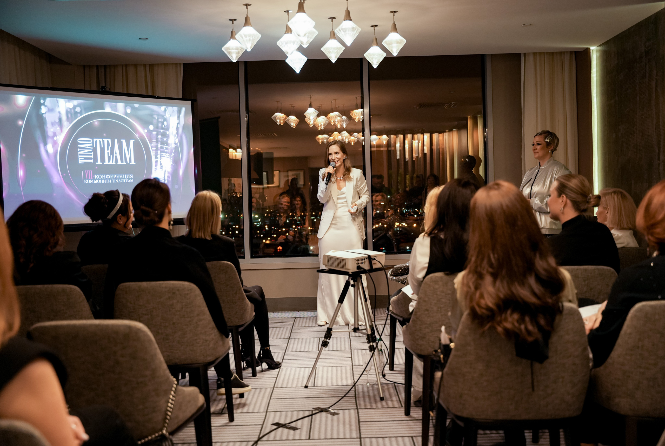 TINAoTEAM: конференция VII. Портретный и репортажный фотограф в Москве Разуменко Роман