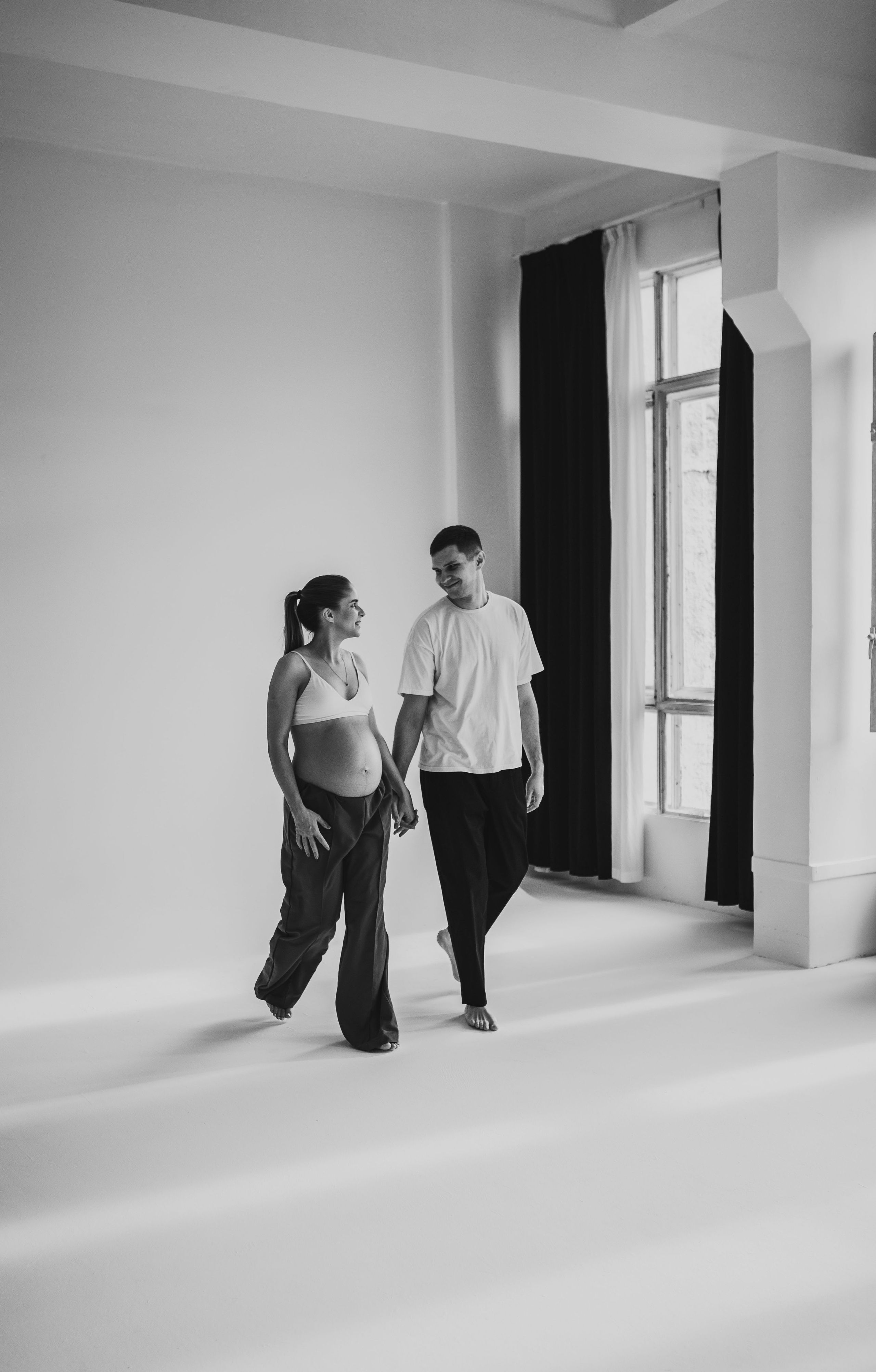 Фотосессия беременности в студии. Семейный фотограф в Домодедово и Москве Елена Пичугина