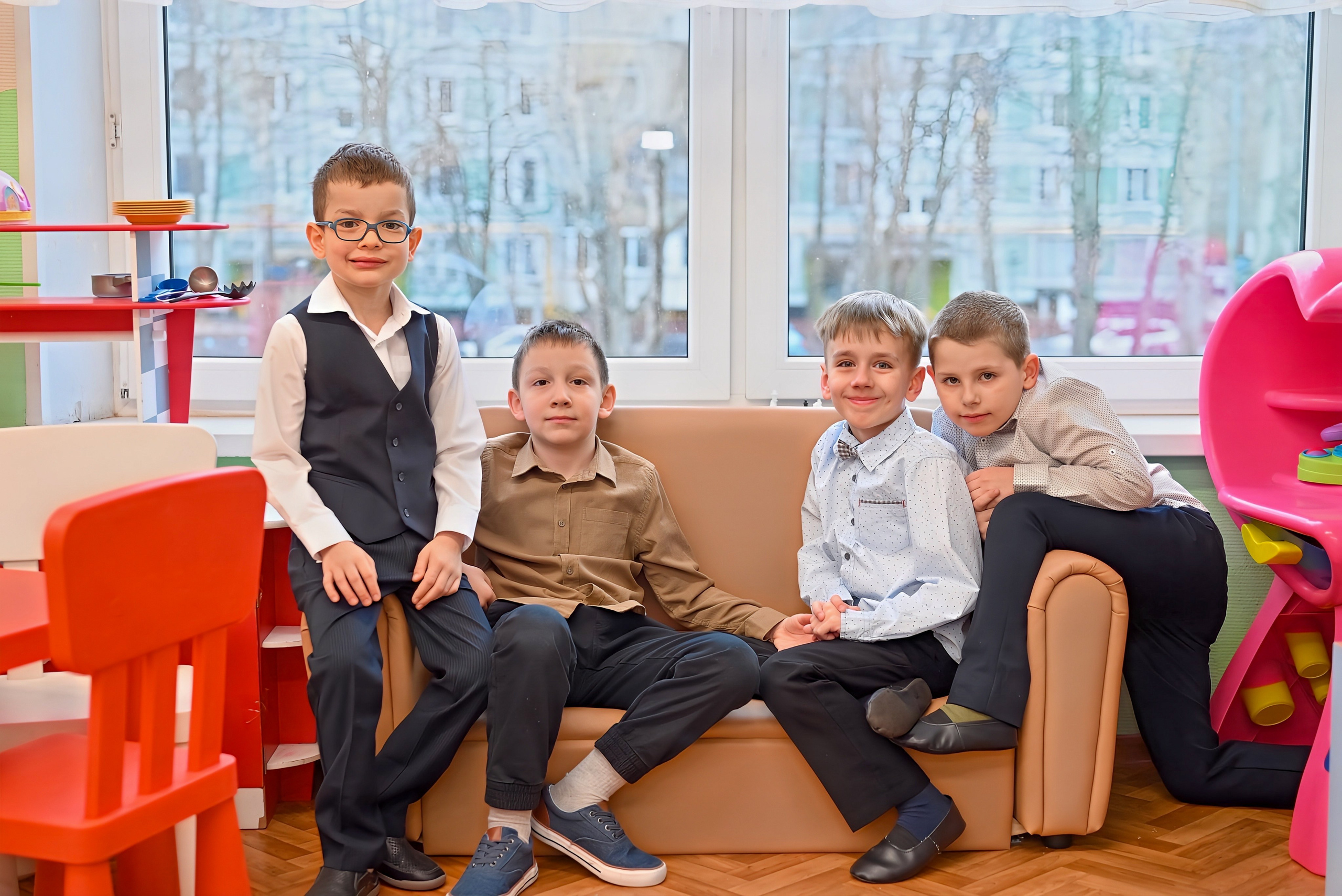 Праздник в группе Цветик семицветик. Семейный и детский фотограф Москва