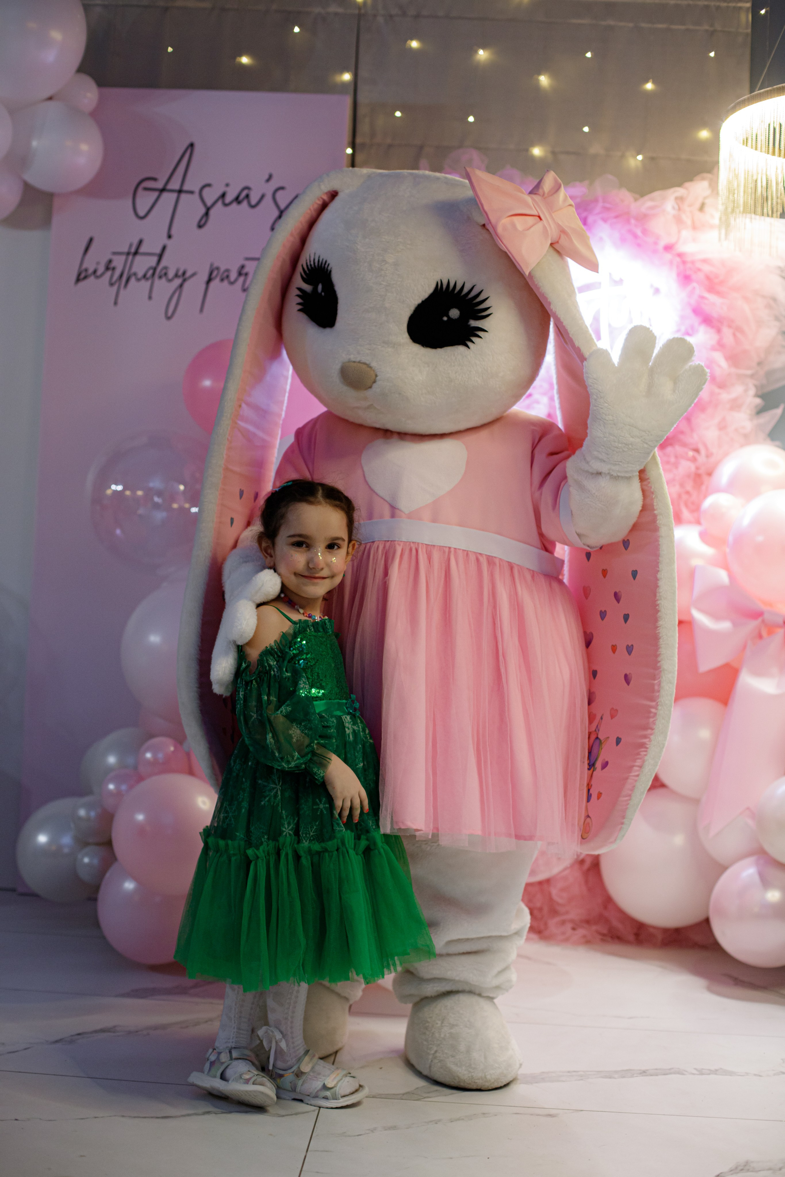 ASIA'S BIRTHDAY PARTY. Photokarish