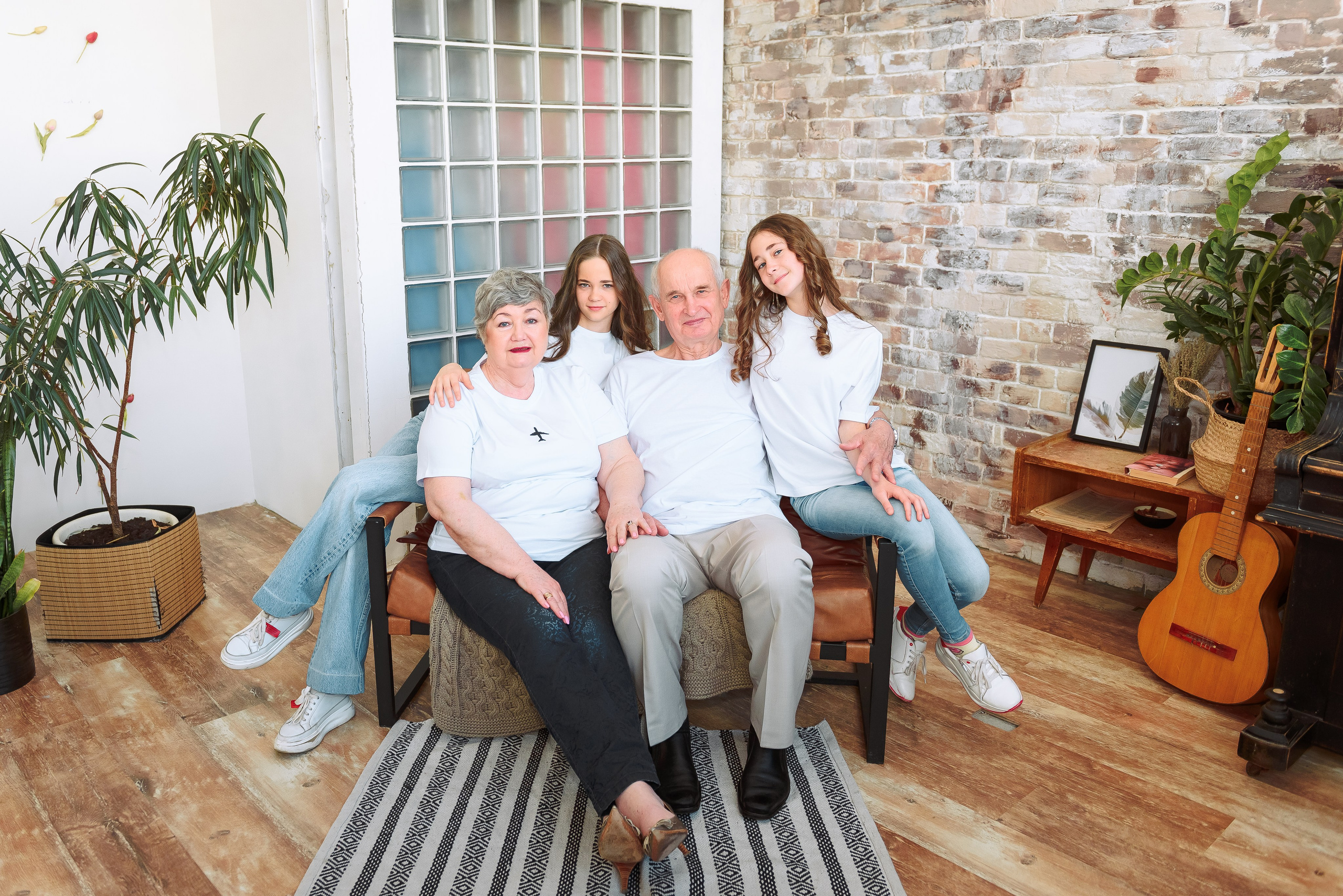 Семейная фотосессия в DreamStudio. Свадебный и семейный фотограф в Москве Юлия Винник