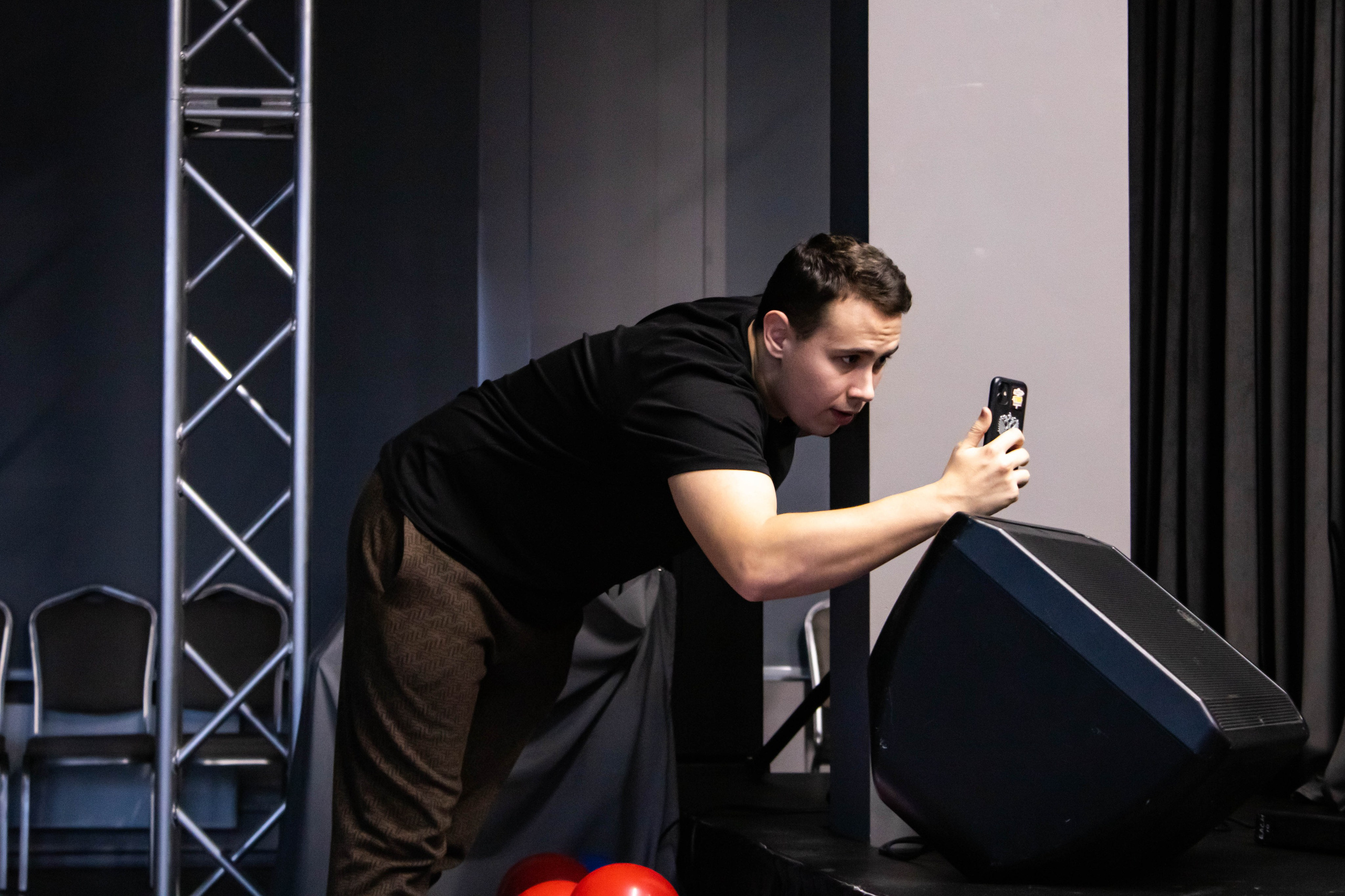 Квартирник в Екатеринбургской академии современного искусства