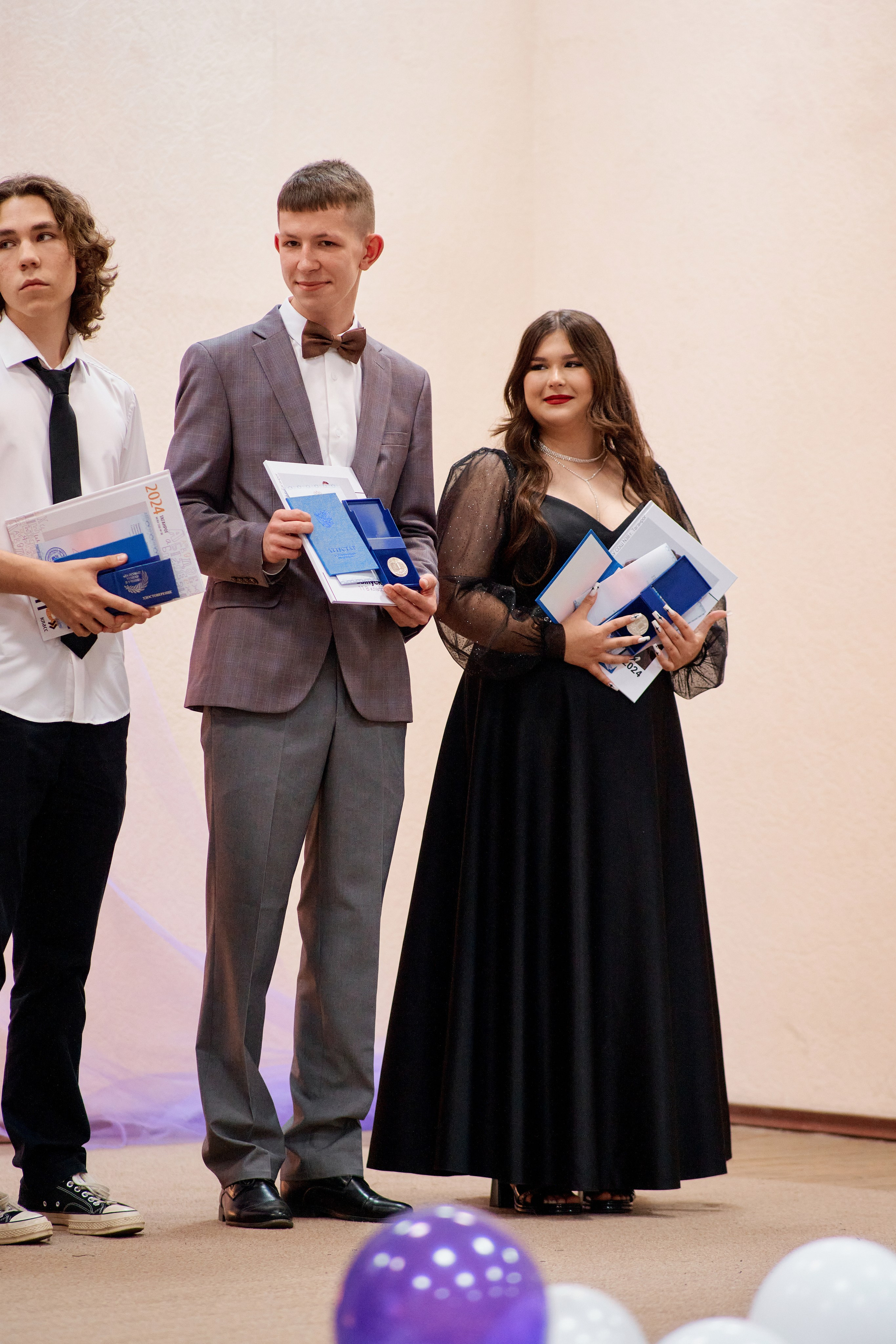 Выпускной 11В. Школа 38. Фотограф Таганрог Анна Трайжон