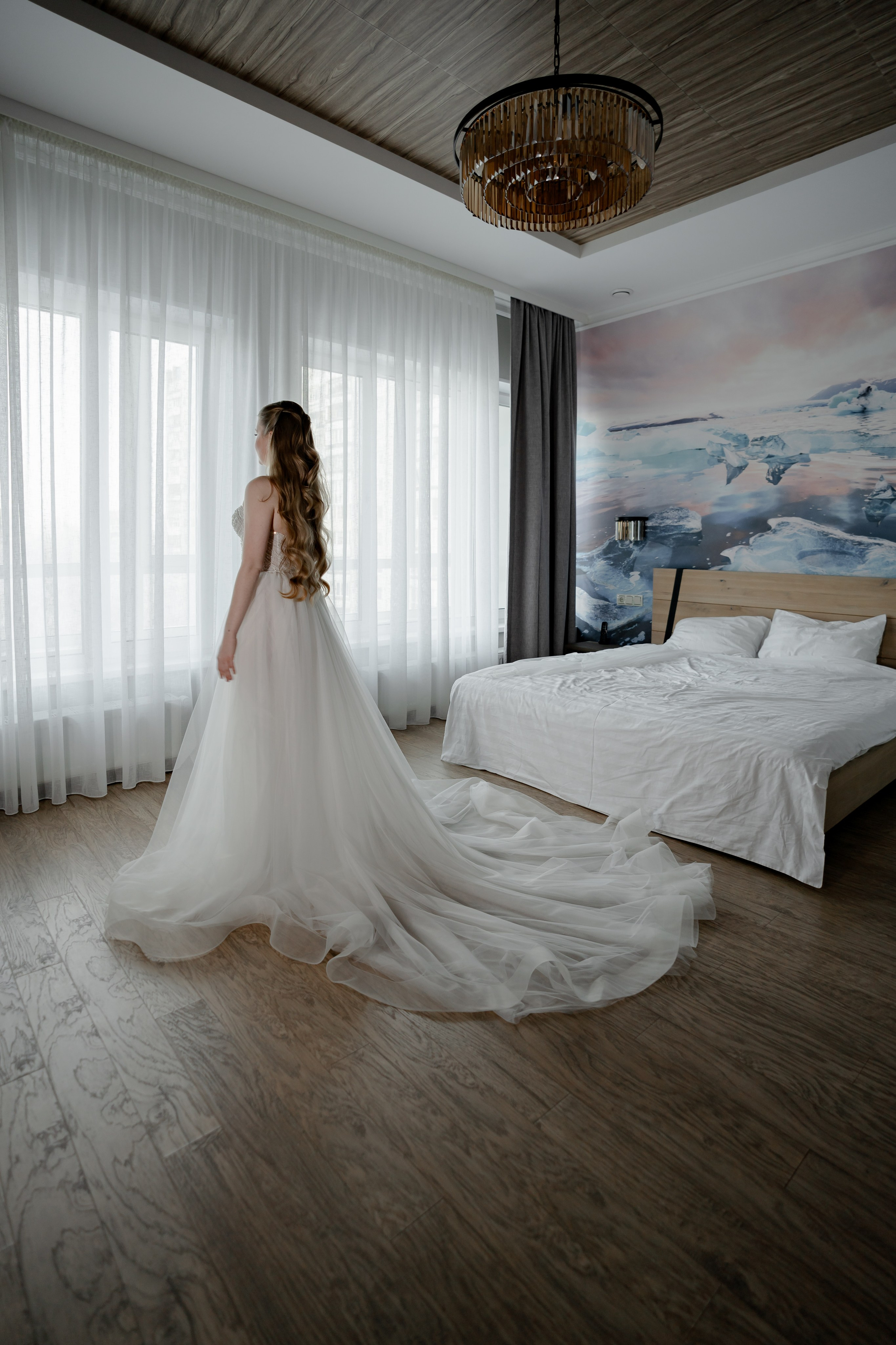 СВАДЕБНАЯ СЬЕМКА СБОРОВ В ОТЕЛЕ И ВЫЕЗД НА ЦЕРЕМОНИЮ (СНЯТО В СИБИРЕ В НИЖНЕВАРТОВСКЕ)М. Профессиональный фотограф, Санкт-Петербург — Виктория Богомолова