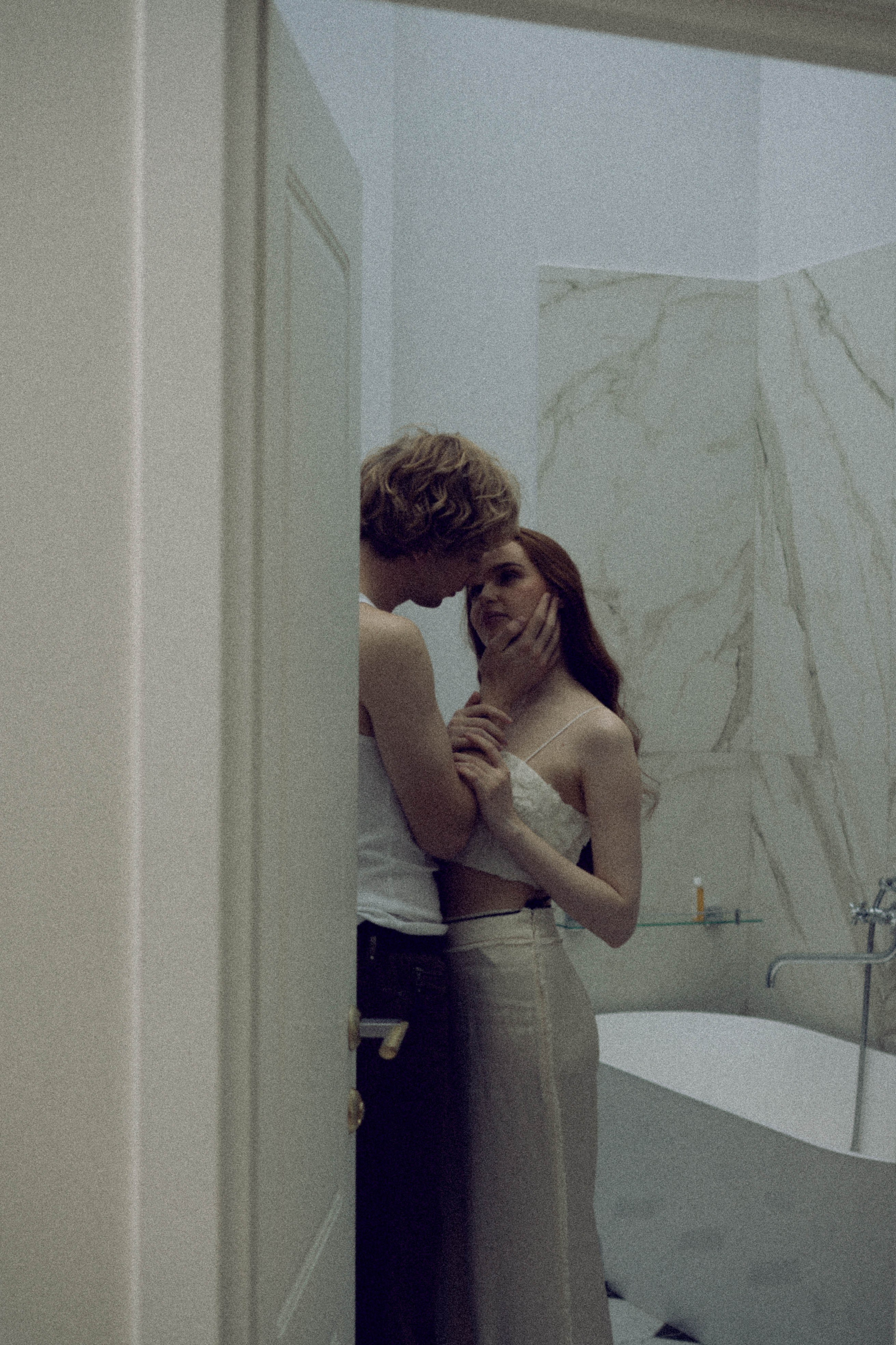 СВАДЕБНАЯ СЬЕМКА В ОТЕЛЕ. СБОРЫ ЖЕНИХА И НЕВЕСТЫ И ТАКЖЕ ТОР И ПОДГОТОВКА К ПРОГУЛКЕ. Профессиональный фотограф, Санкт-Петербург — Виктория Богомолова