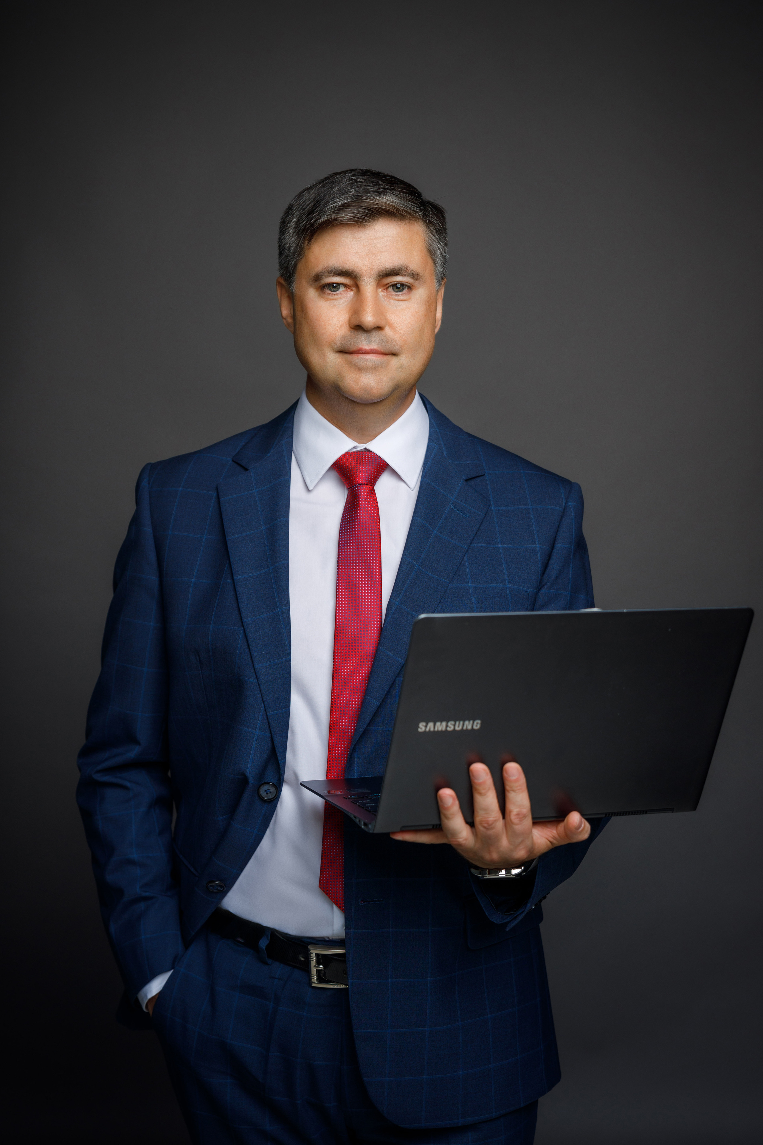 Деловой (бизнес) портрет. Фотограф Балаев Михаил