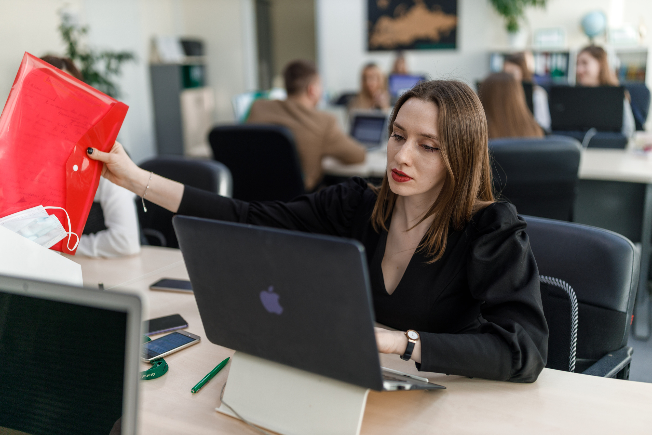 Фотосъемка в офисе. Фотограф Балаев Михаил