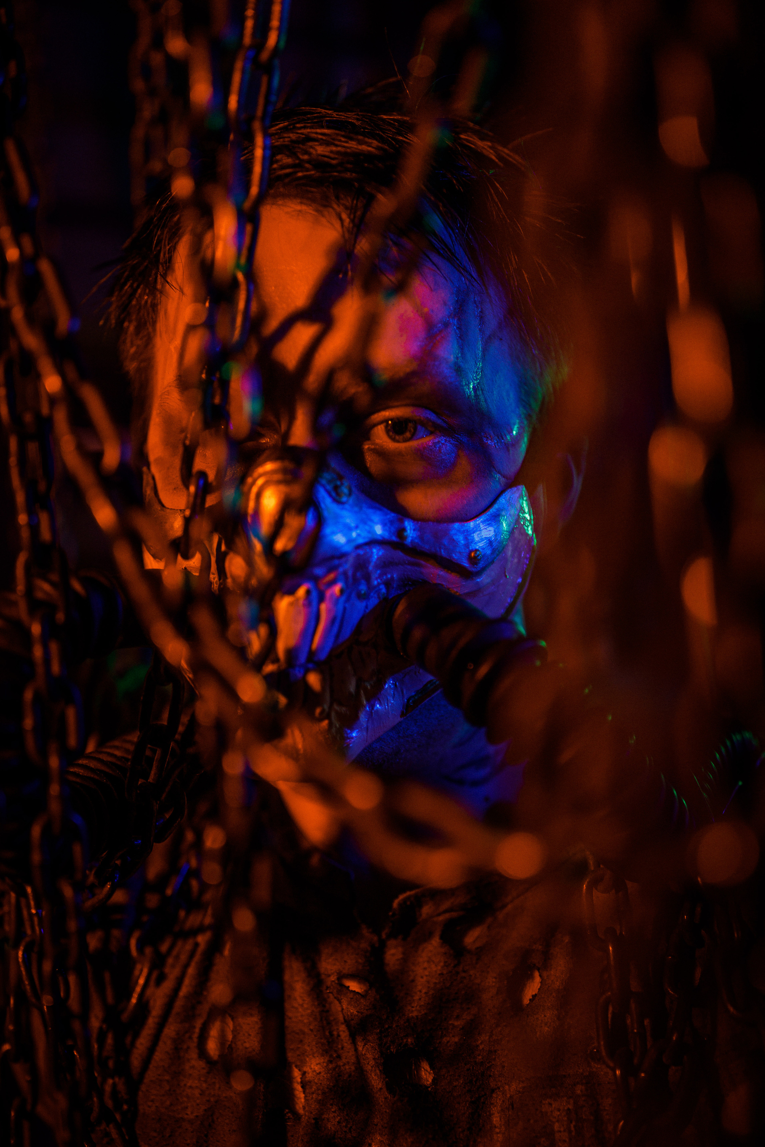 Безумный Макс на неоновой фабрике. Фотограф Балаев Михаил