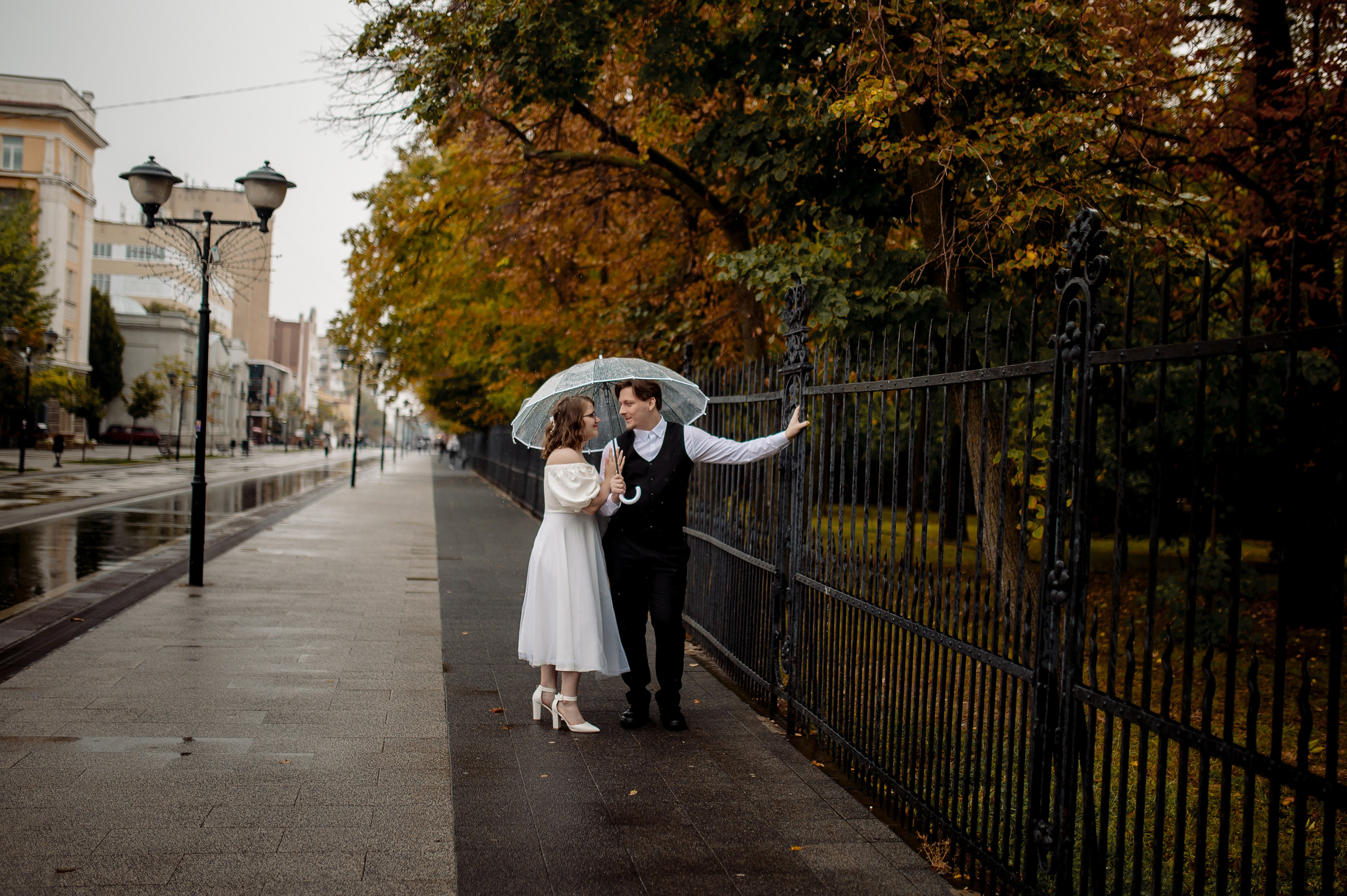 Свадьбная прогулка Кати и Артема. Фотограф Мария Стрелкова
