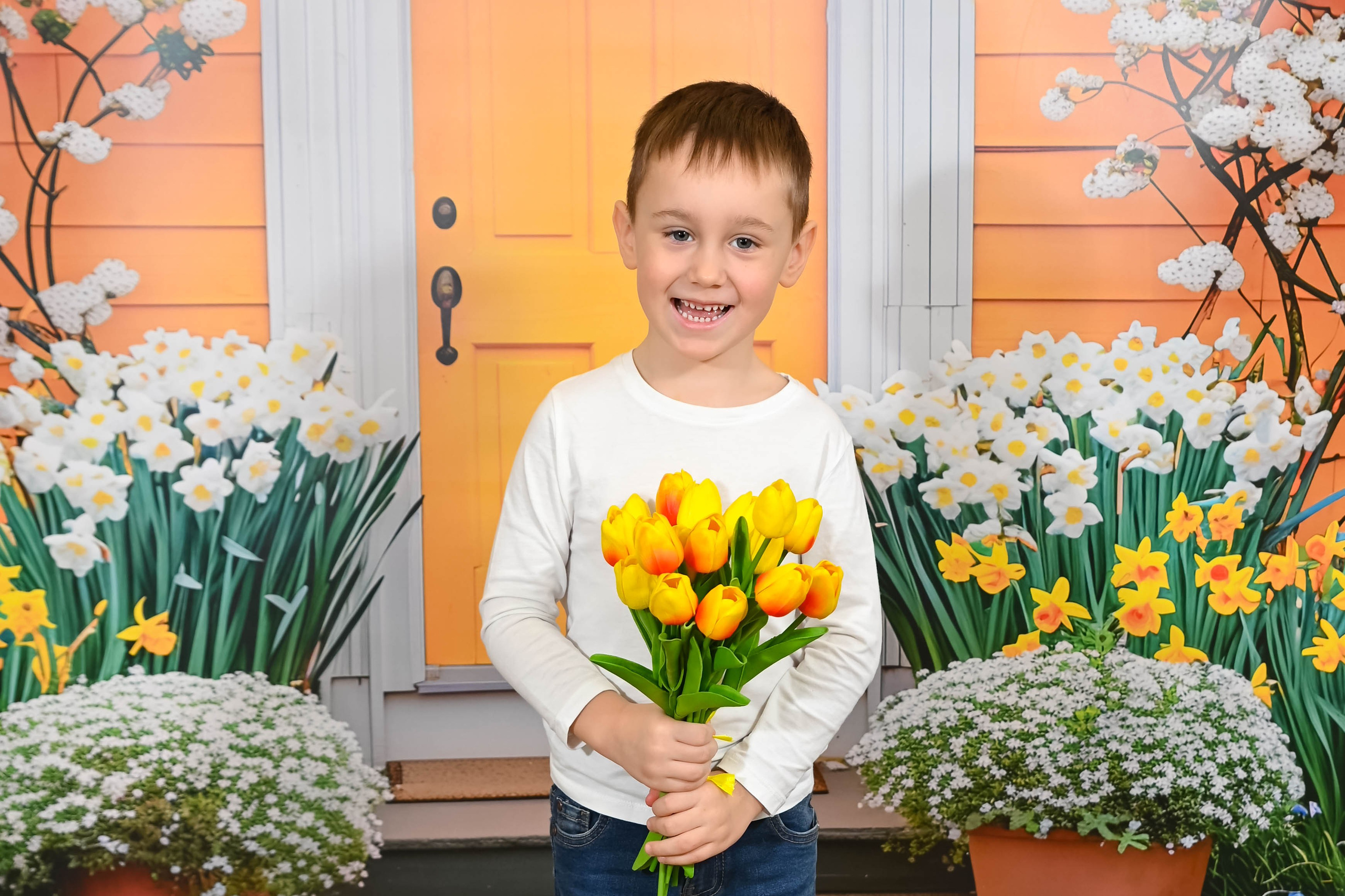 Весеннее настроение. Выпускные альбомы для детских садов Санкт-Петербург